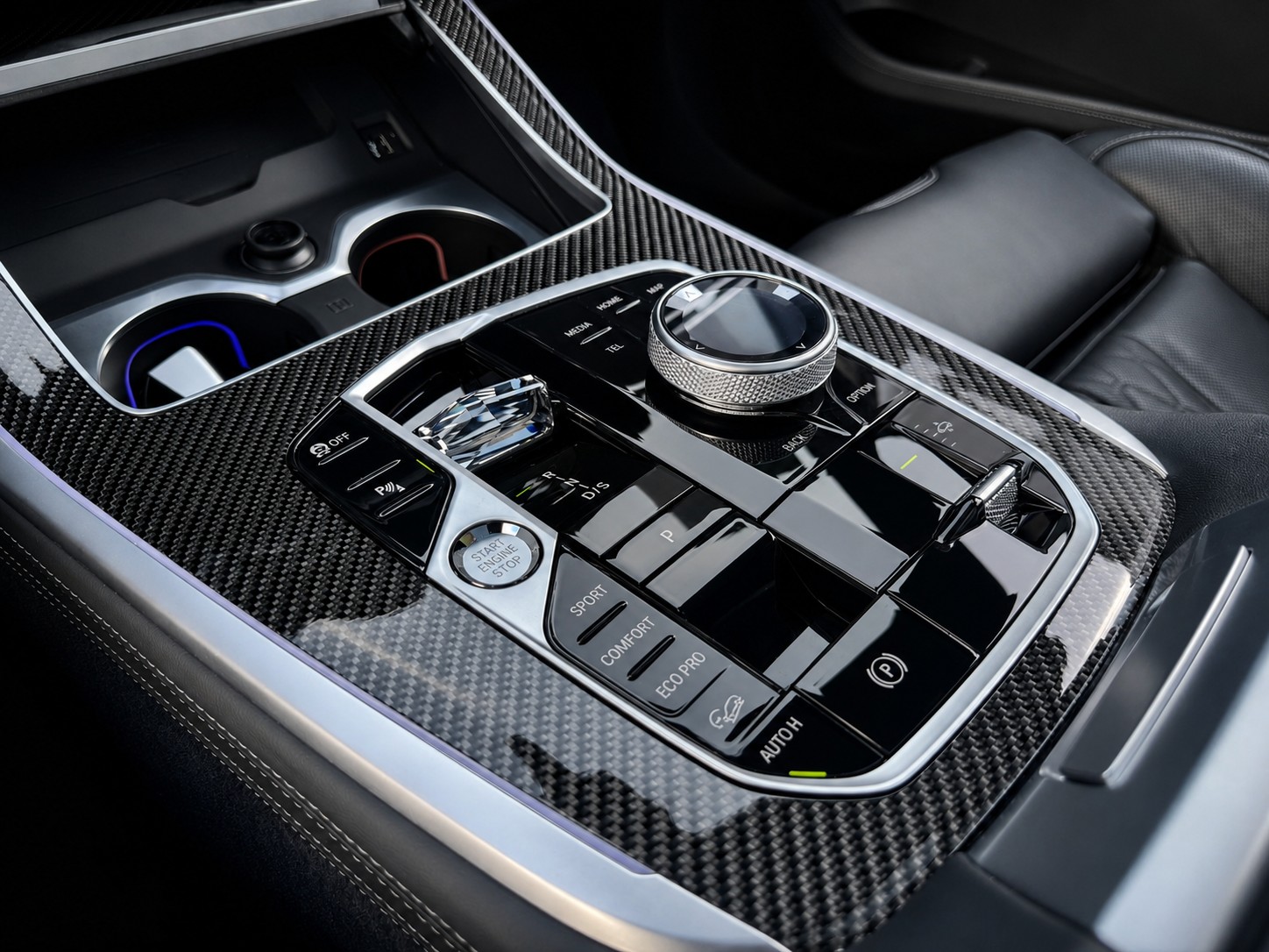 BMW X7 40d xDrive SAG *CH-FAHRZEUG*-image-19