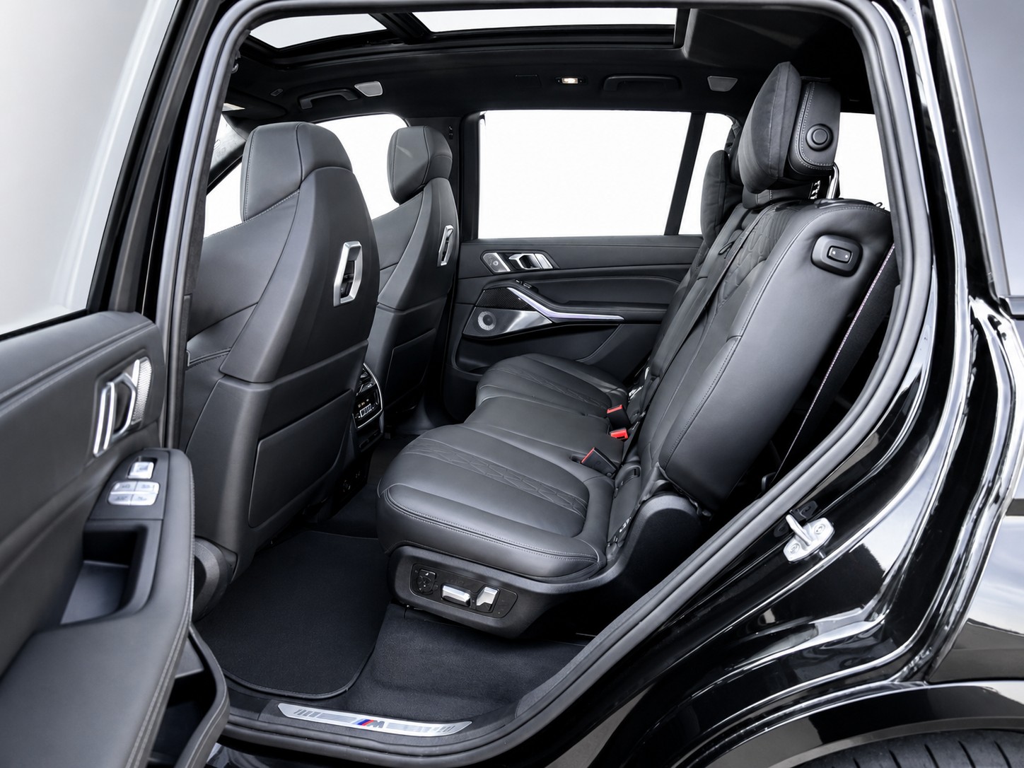 BMW X7 40d xDrive SAG *CH-FAHRZEUG*-image-9