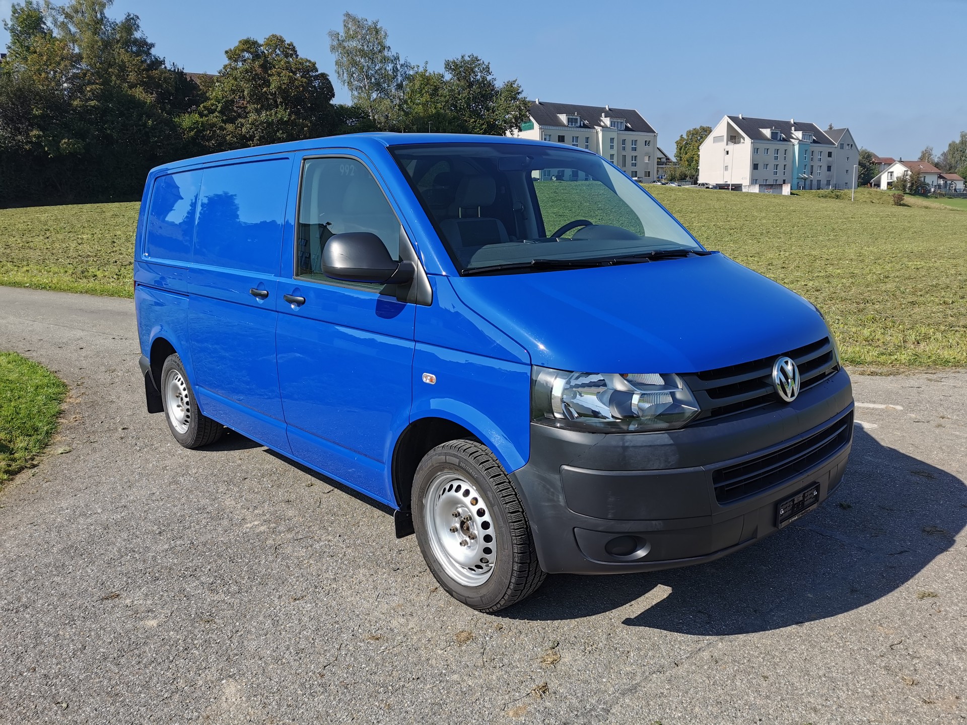 VW T5 2.0 TDI Entry-image-1