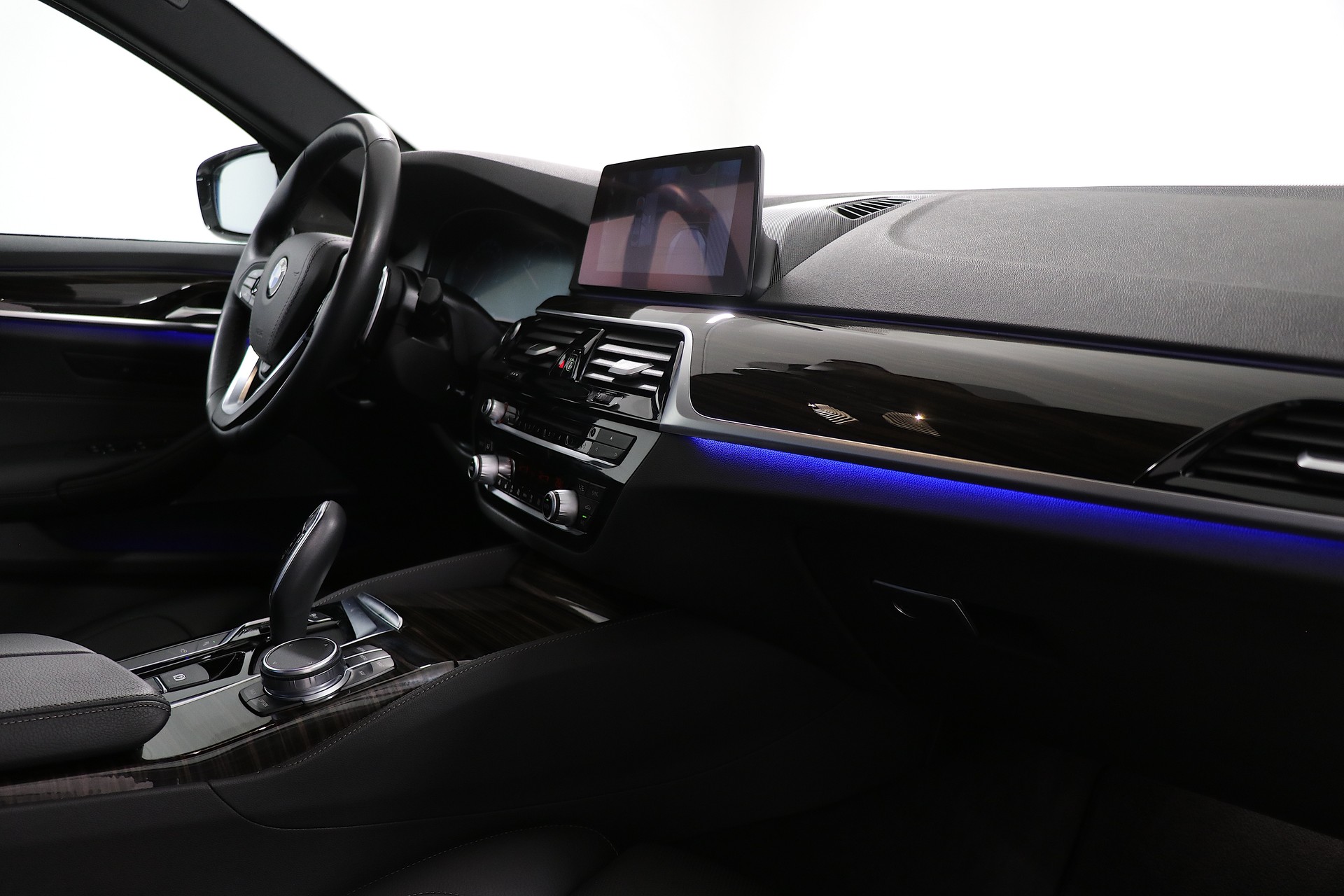BMW 540d M-Sport xDrive Steptronic-image-13