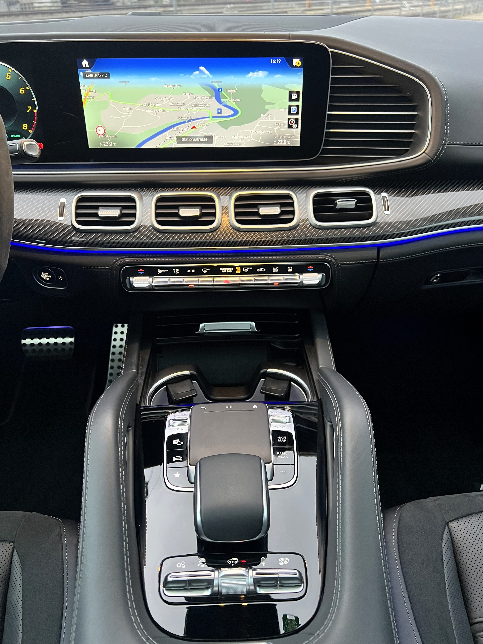 MERCEDES-BENZ GLE Coupé 63 S AMG 4Matic+ Speedshift-image-13