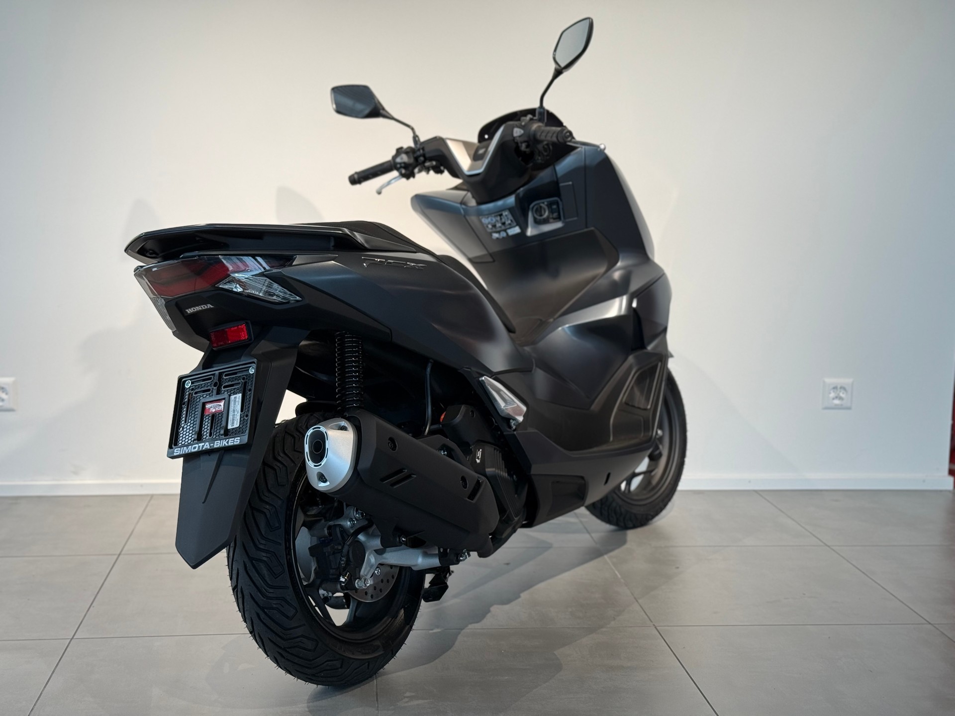 HONDA PCX 125 DX-showroom-element-3
