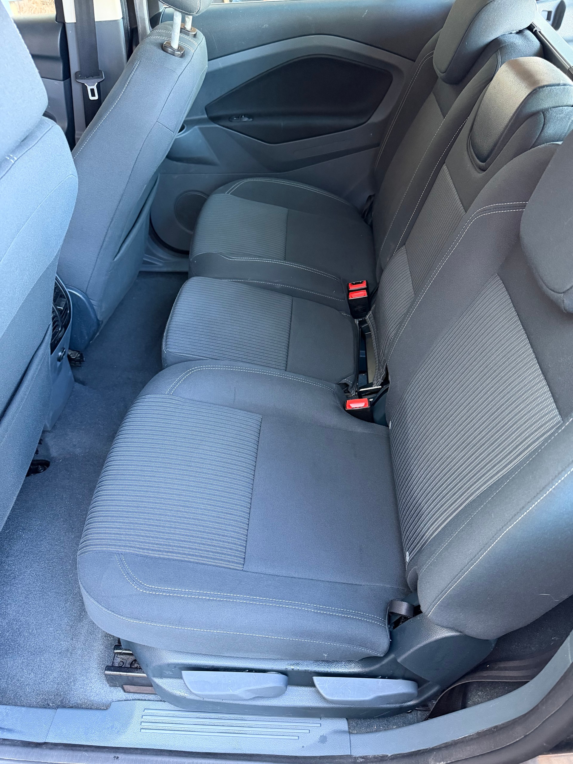 FORD Grand C-Max 1.6 TDCi Carving-image-8