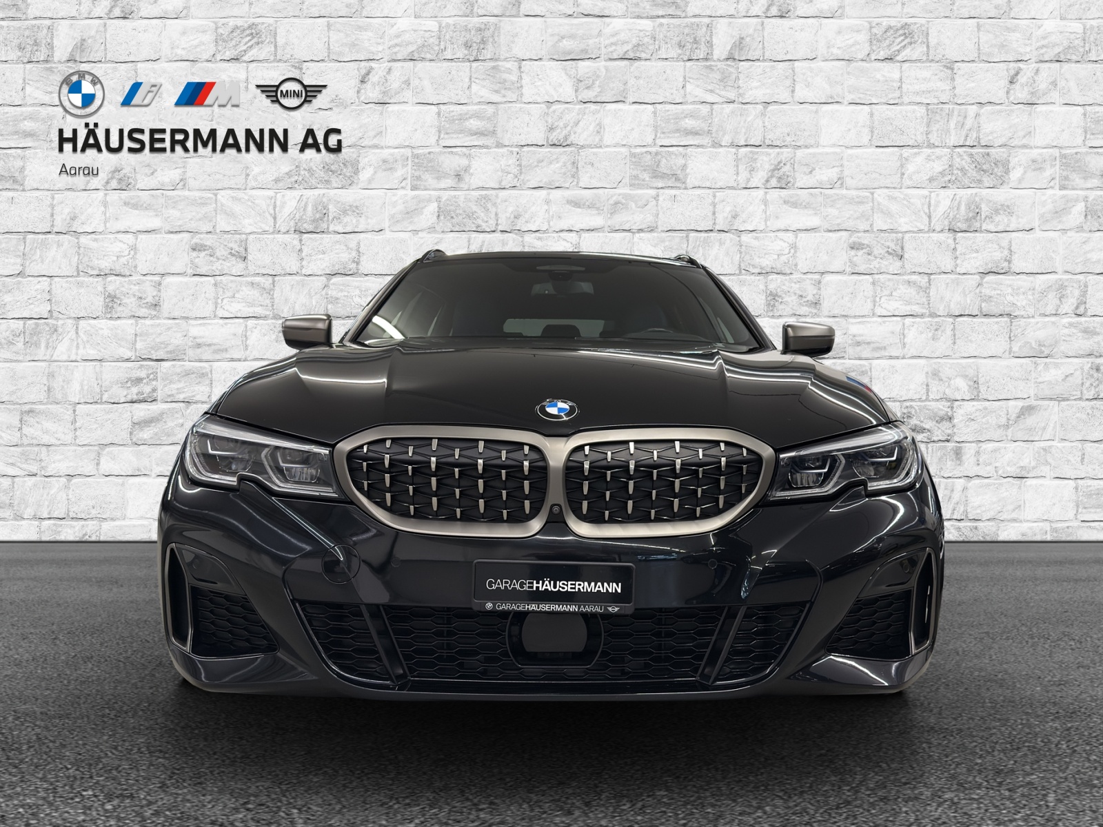 BMW M340i xDrive 48V Touring-image-1