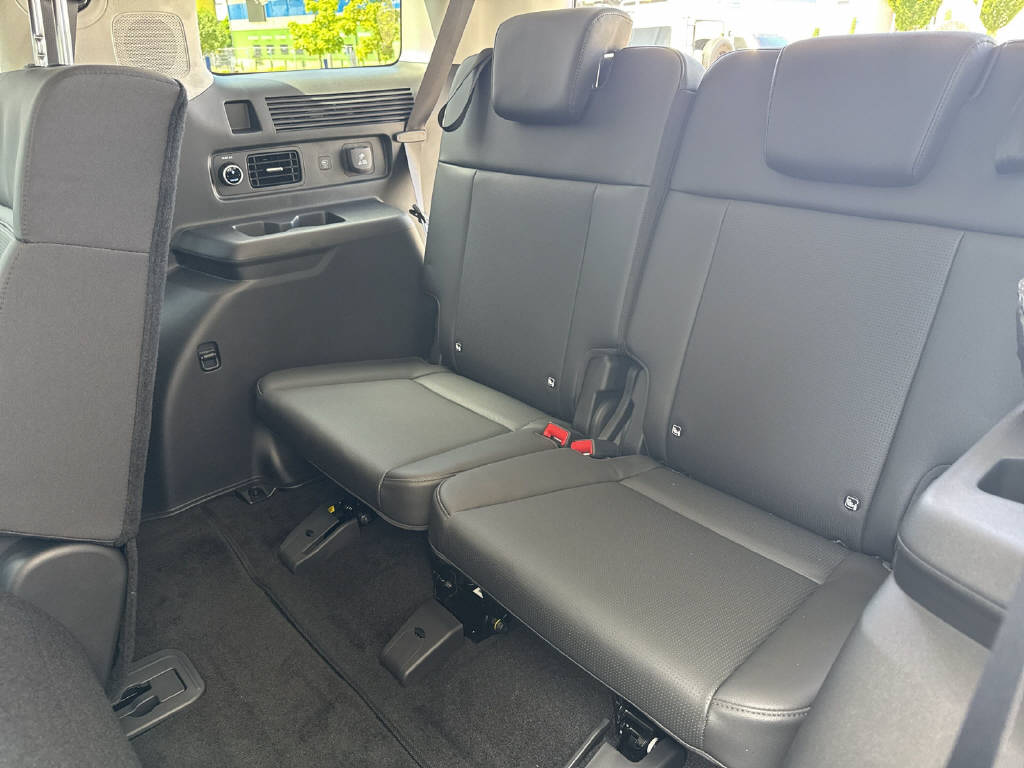 HYUNDAI Santa Fe 1.6 T-GDi PHEV Vertex-image-12