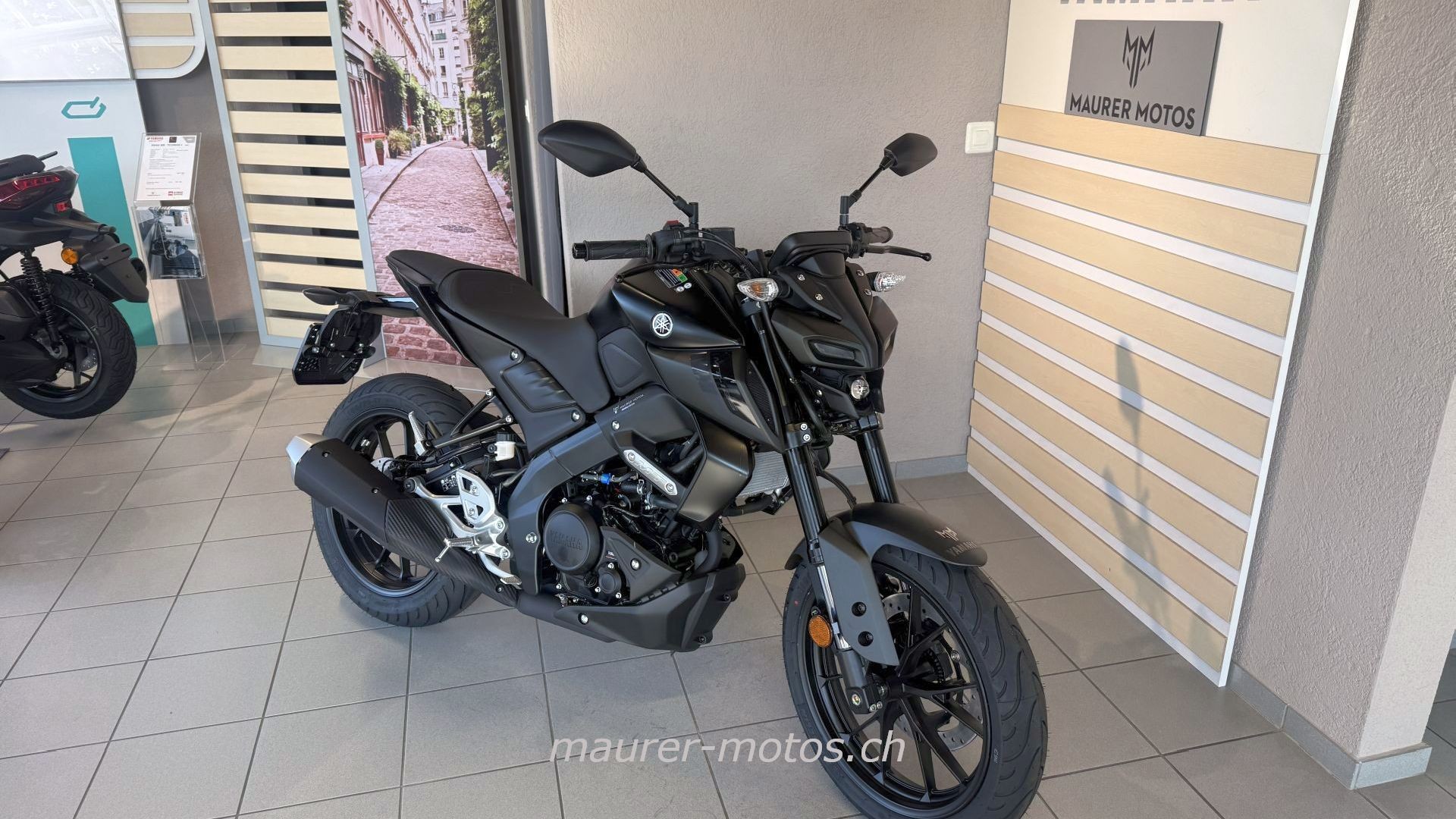 YAMAHA MT 125 2025-showroom-element-2