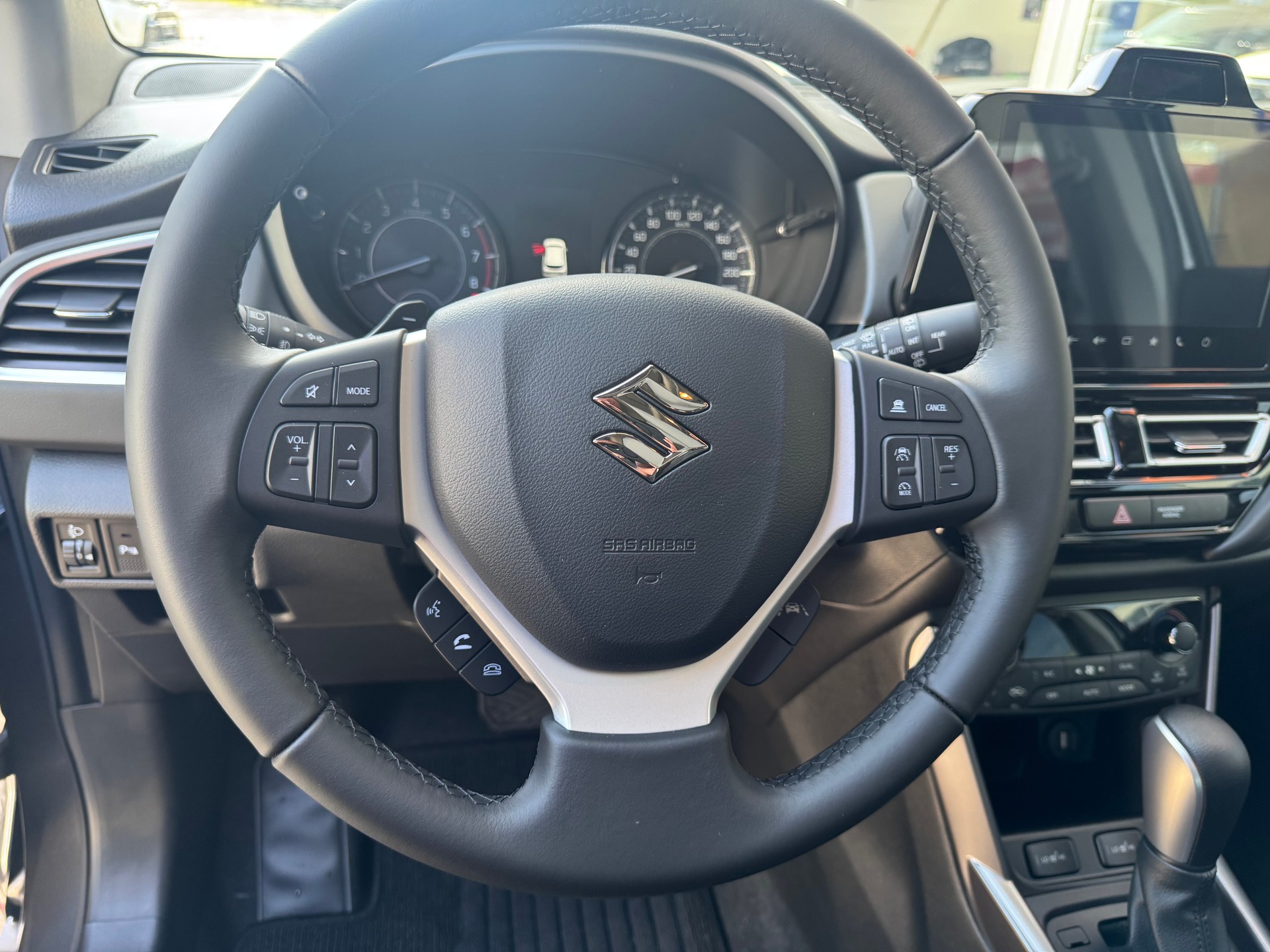 SUZUKI S-Cross 1.4 16V Compact Top MHD 4WD Automatic-image-5
