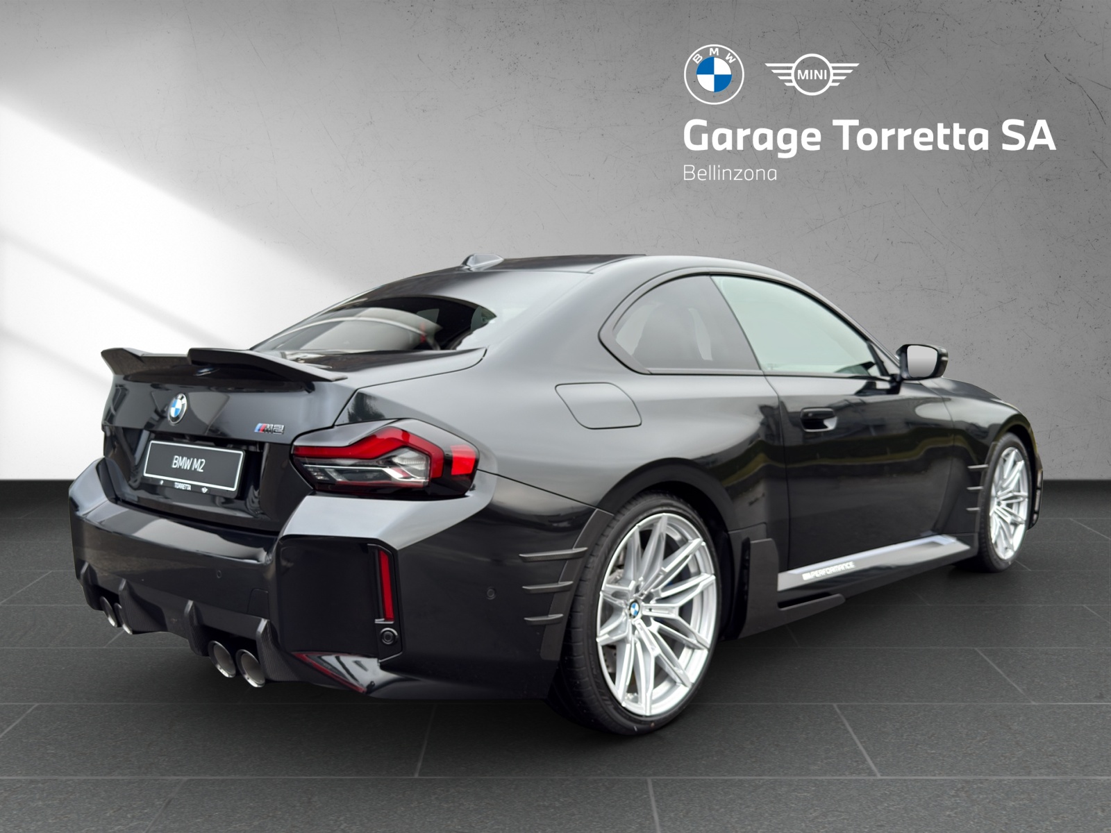 BMW M2 Steptronic-image-4