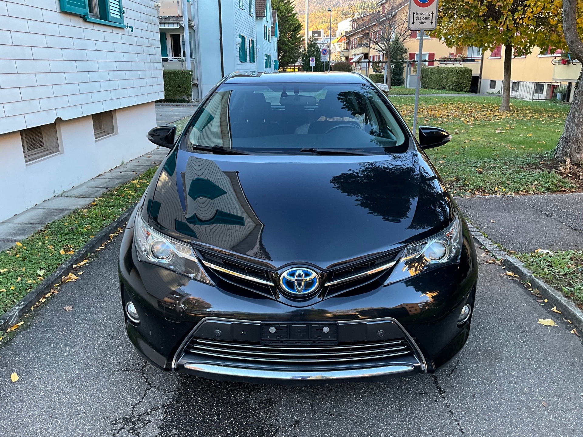 TOYOTA Auris 1.8 16V HSD Linea Sol