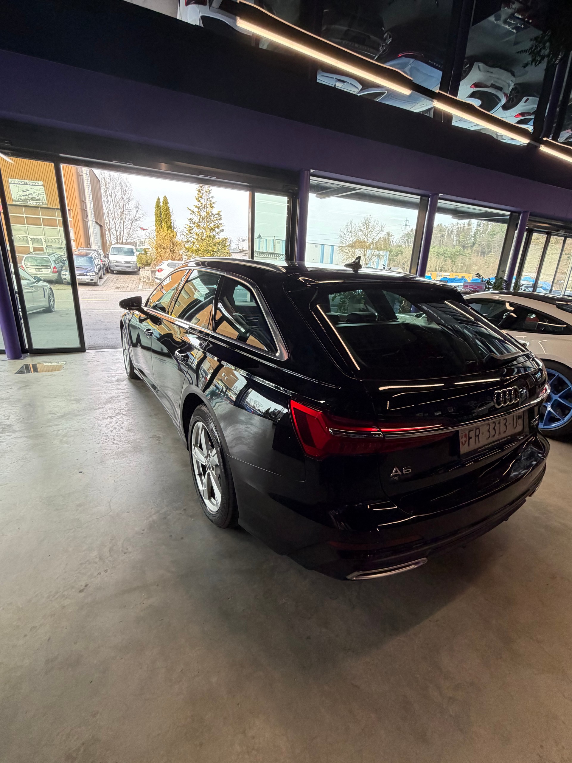 AUDI A6 Avant 50 TDI Sport quattro tiptronic-image-14