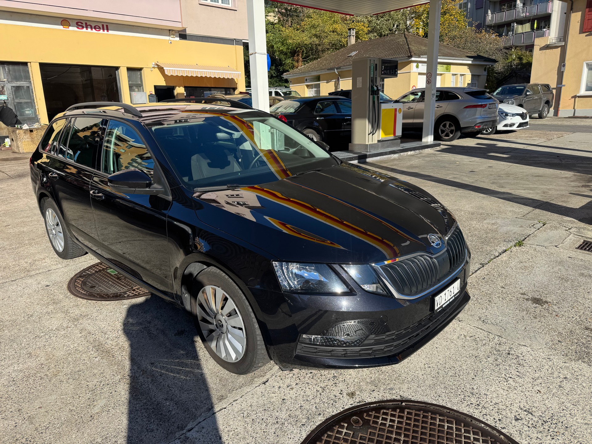 SKODA Octavia Combi 1.6 TDI Ambition DSG-image-3