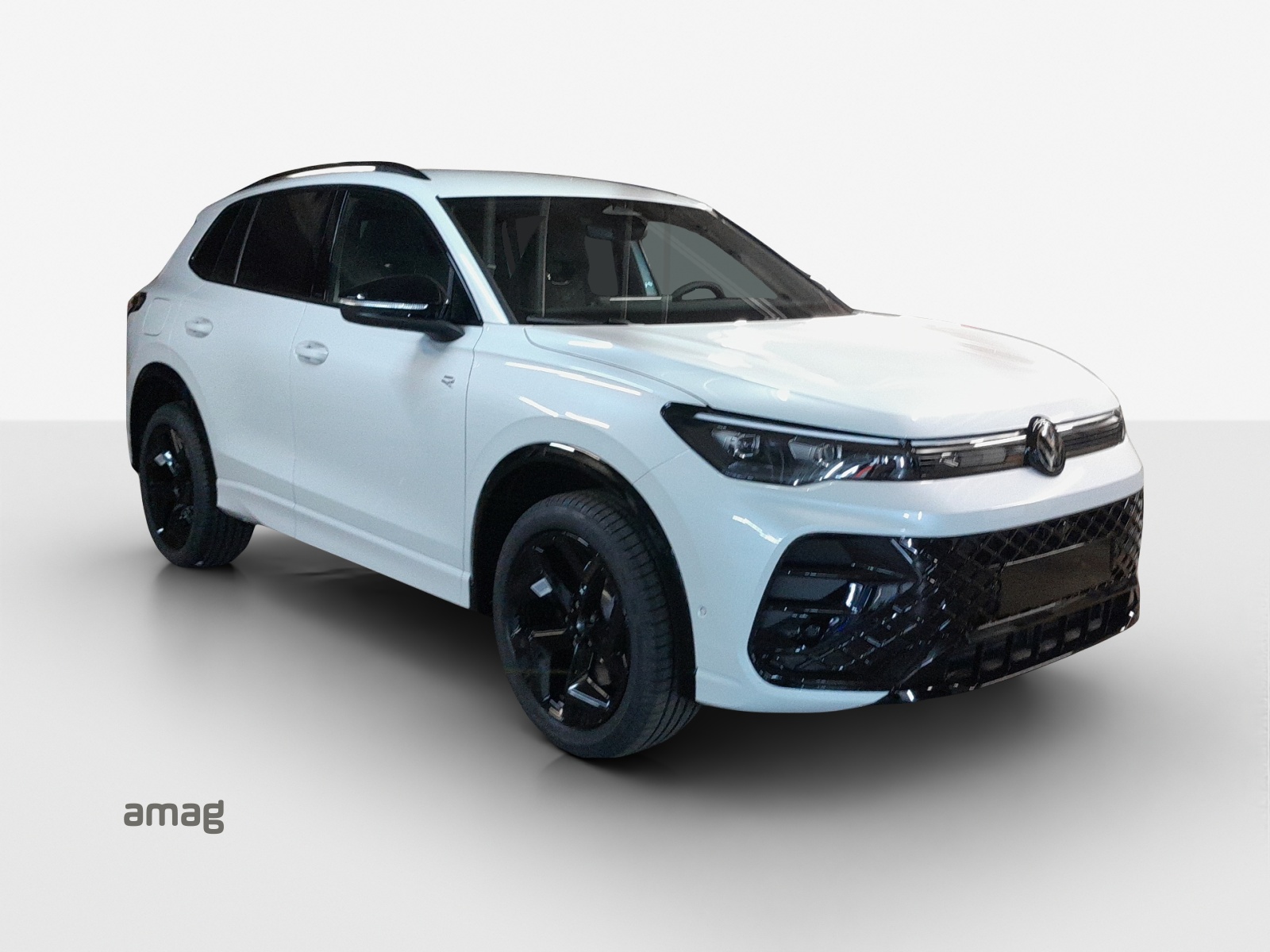 VW Tiguan 2.0 TSI DSG R-Line 4Motion-image-5