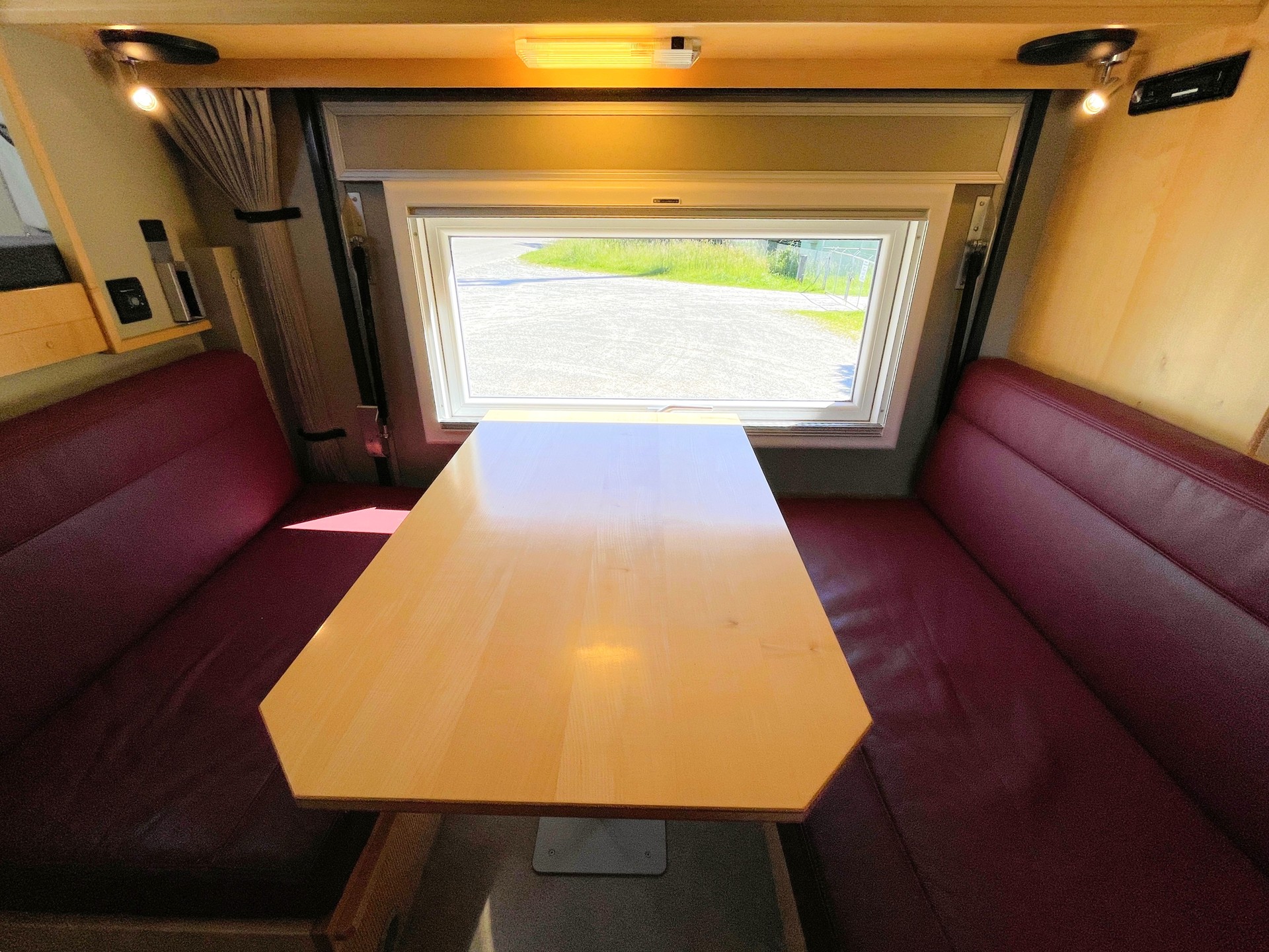 BIMOBIL EX 420 auf Basis Iveco Daily 55S 18W 4x4-image-11