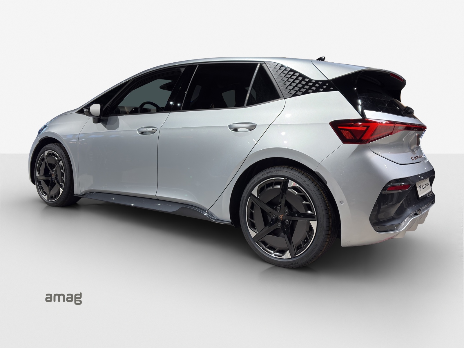 CUPRA Born 79 kWh e-Boost Edge-image-2