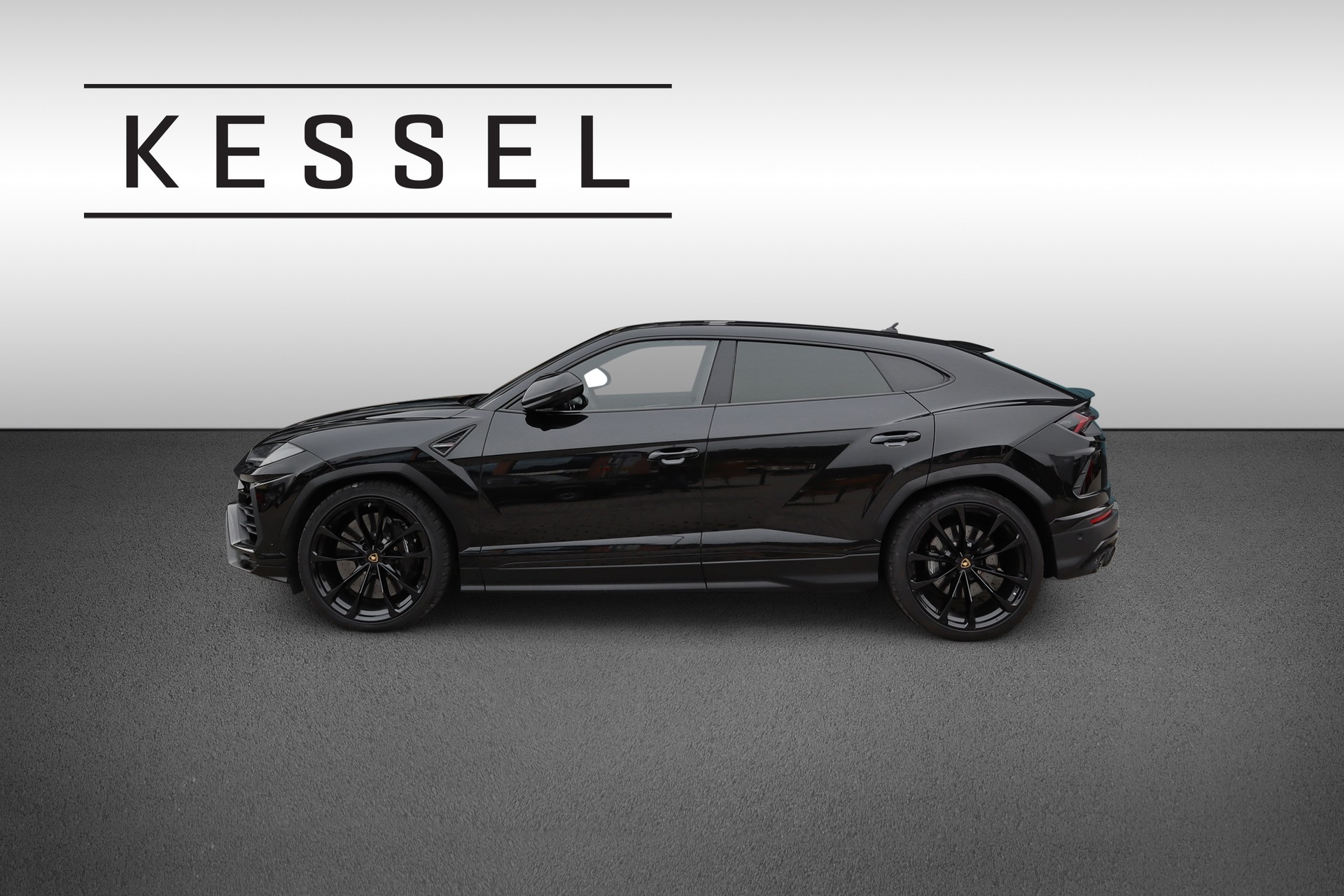 LAMBORGHINI Urus E-Gear-image-3