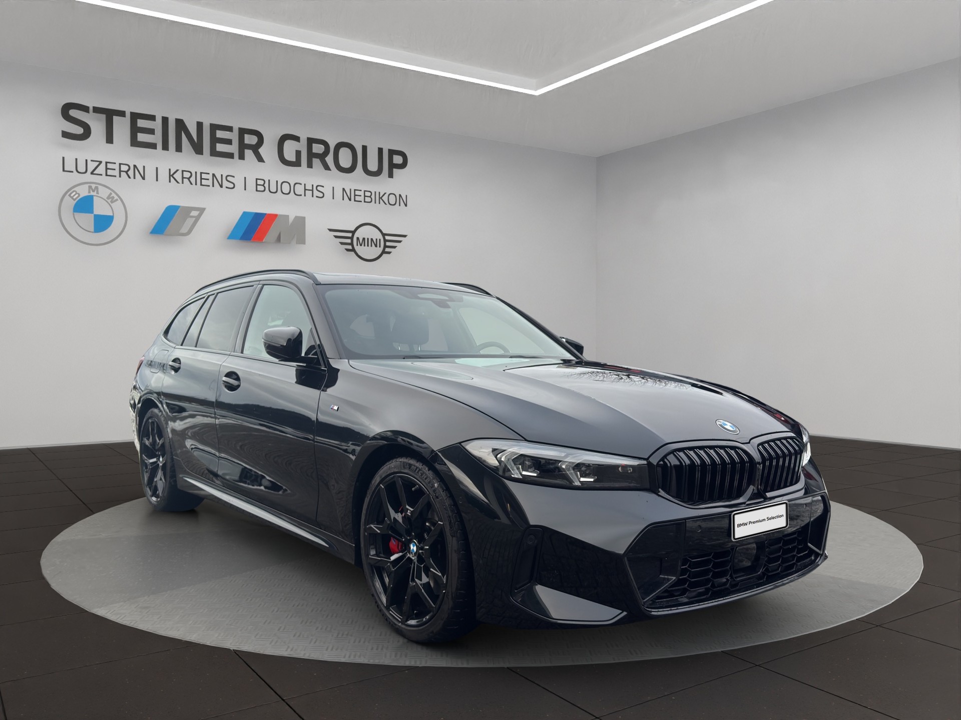 BMW 320d xDrive 48V Touring Steptronic M Sport Pro-image-2