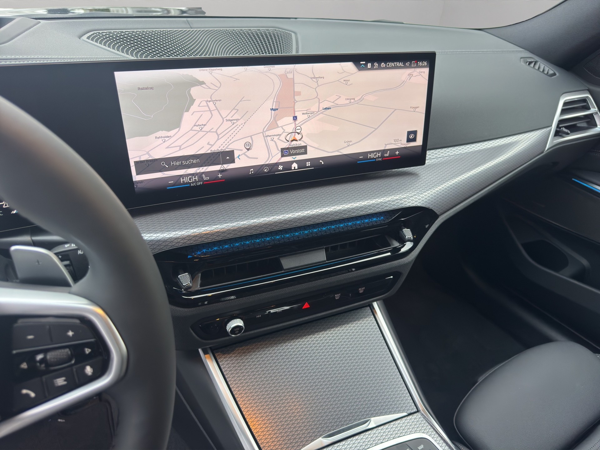 BMW 320d xDrive 48V Touring Steptronic M Sport Pro-image-14