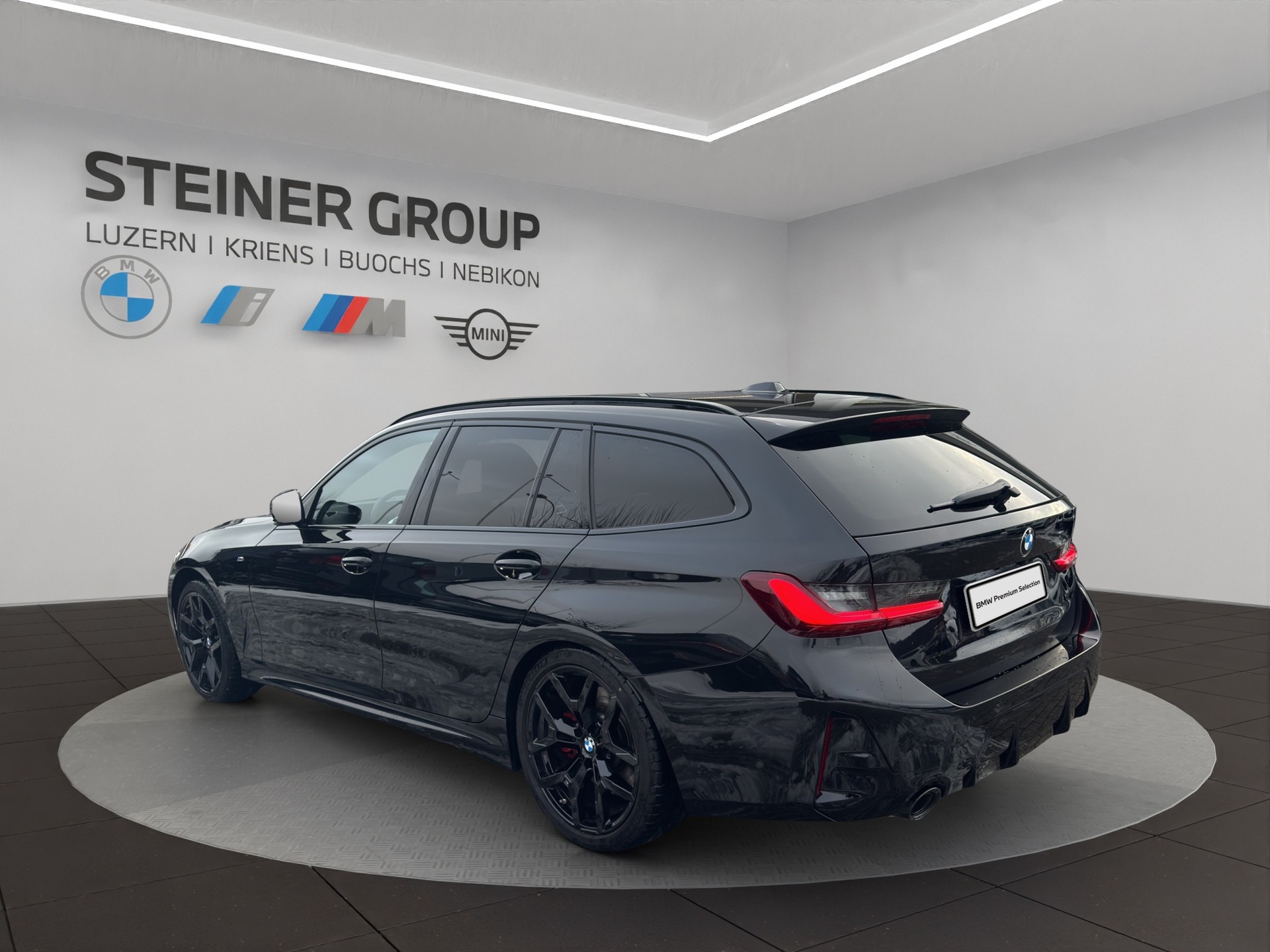 BMW 320d xDrive 48V Touring Steptronic M Sport Pro-image-6