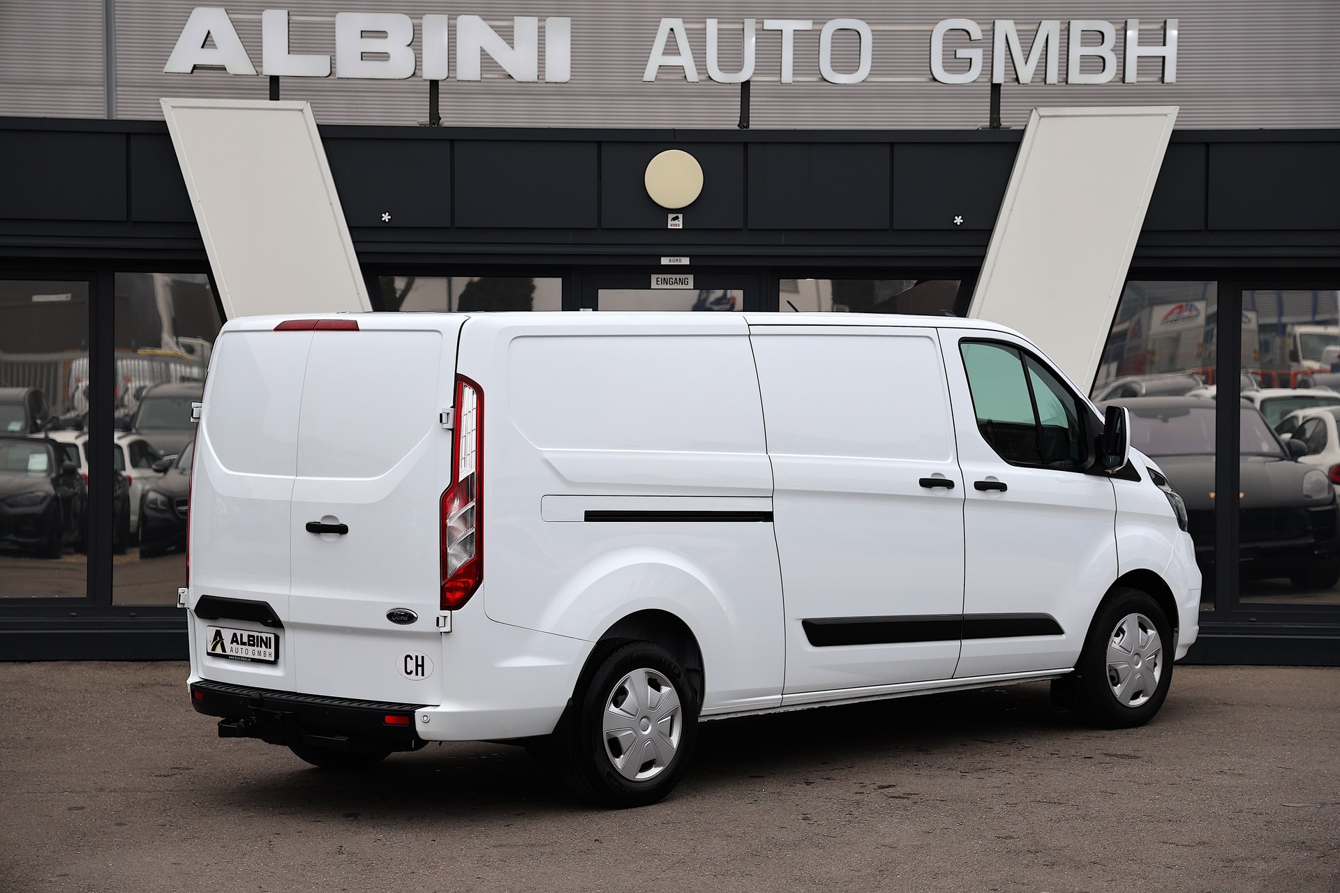 FORD Transit Custom Van 320 L2H1 Trend-image-2