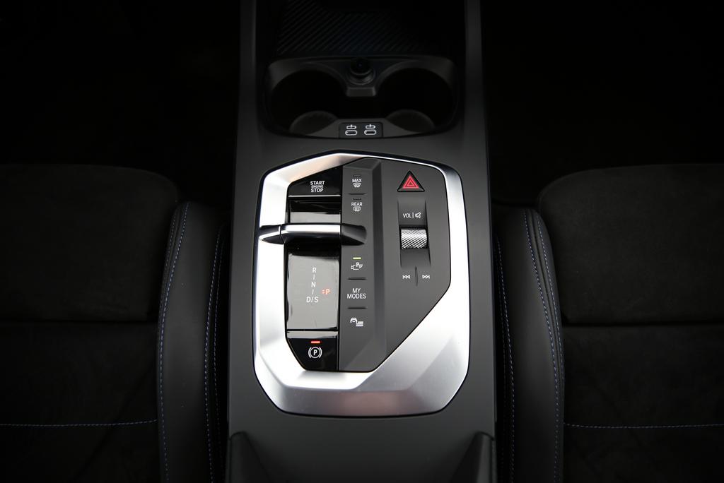 BMW 123 xDrive-image-10