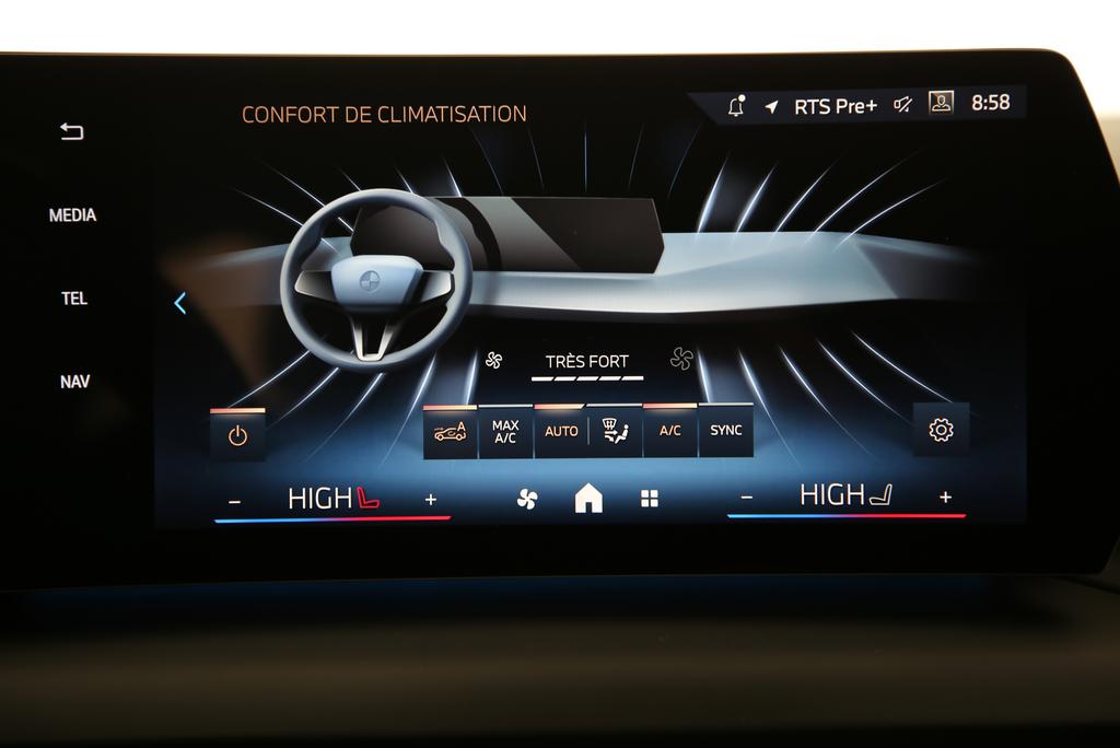 BMW 123 xDrive-image-11
