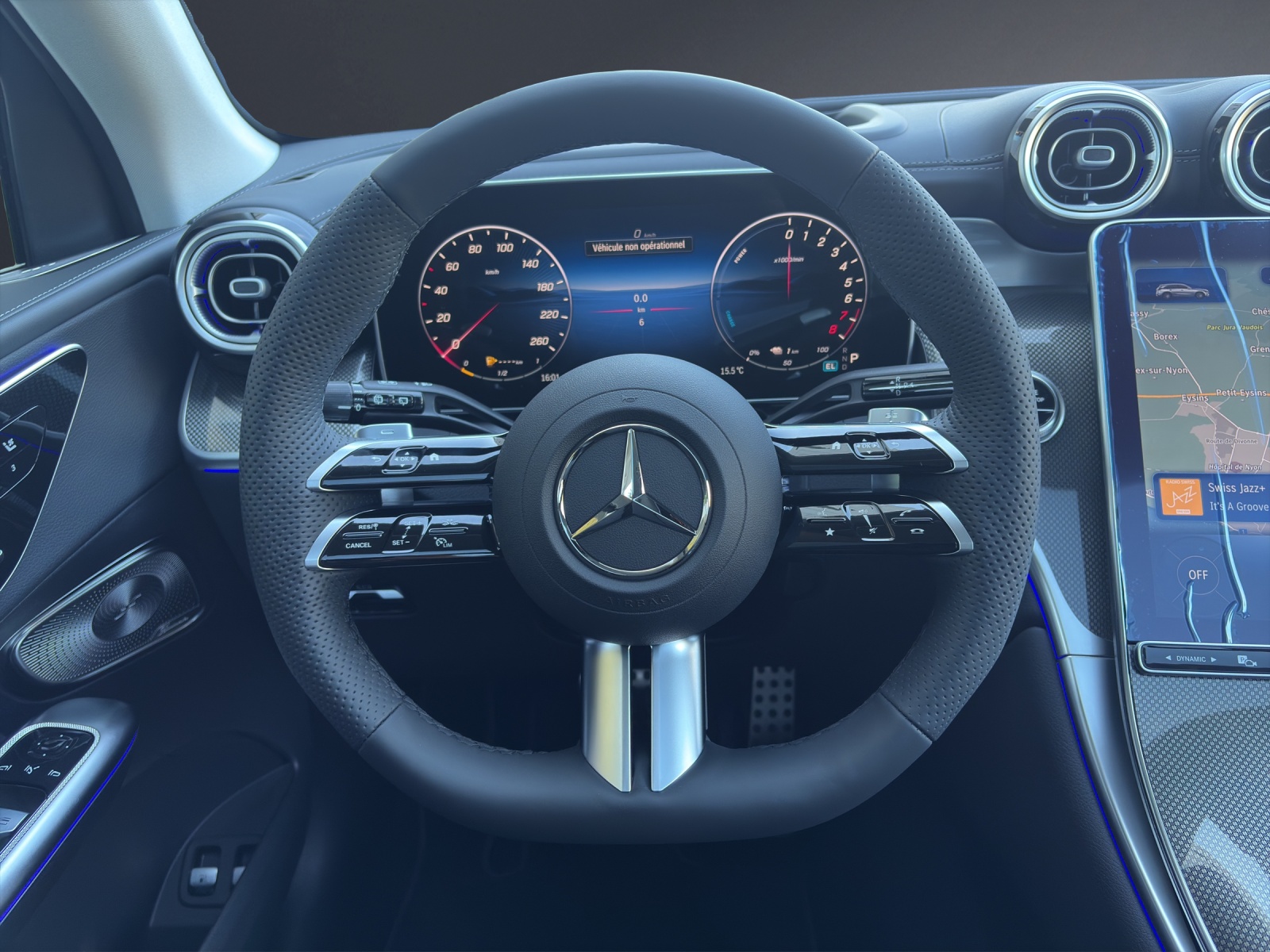 MERCEDES-BENZ GLC 300 e 4Matic EQ Star 9G-Tronic-image-13