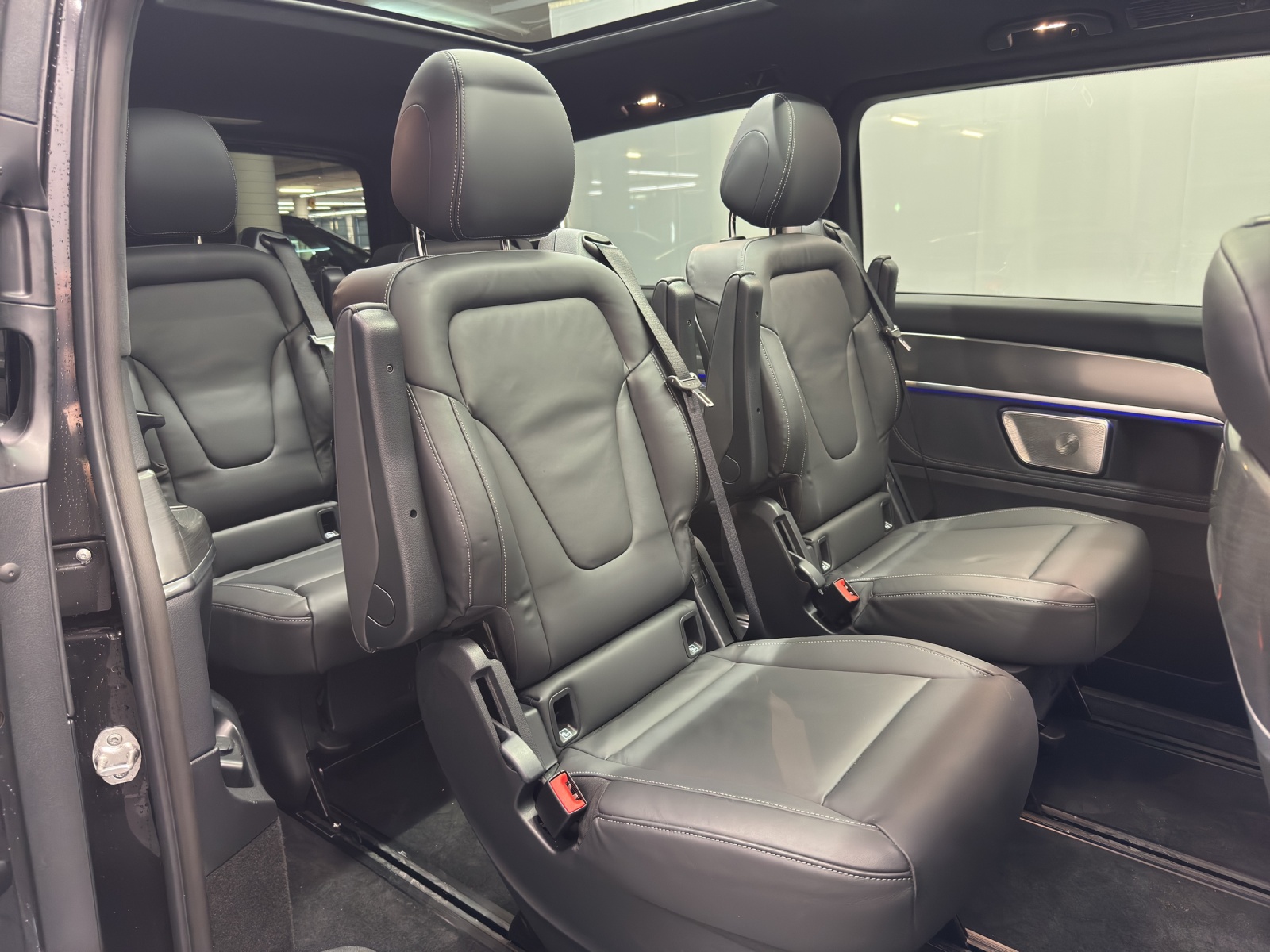 MERCEDES-BENZ V 300 d 4M Exclusive lang-image-9