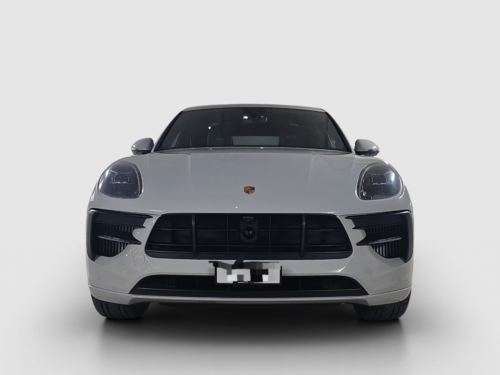 PORSCHE Macan GTS PDK Kreide-image-1