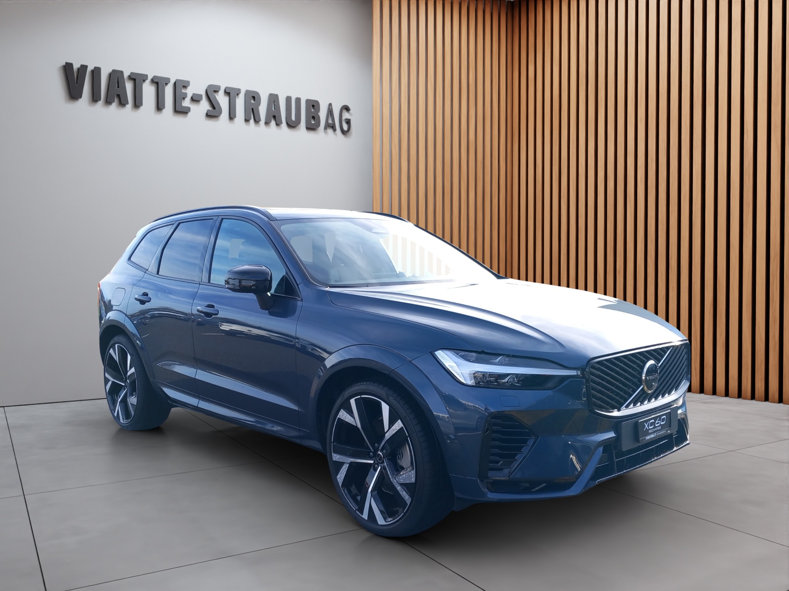 VOLVO XC60 2.0 T6 TE Ultra Dark eAWD-image-6