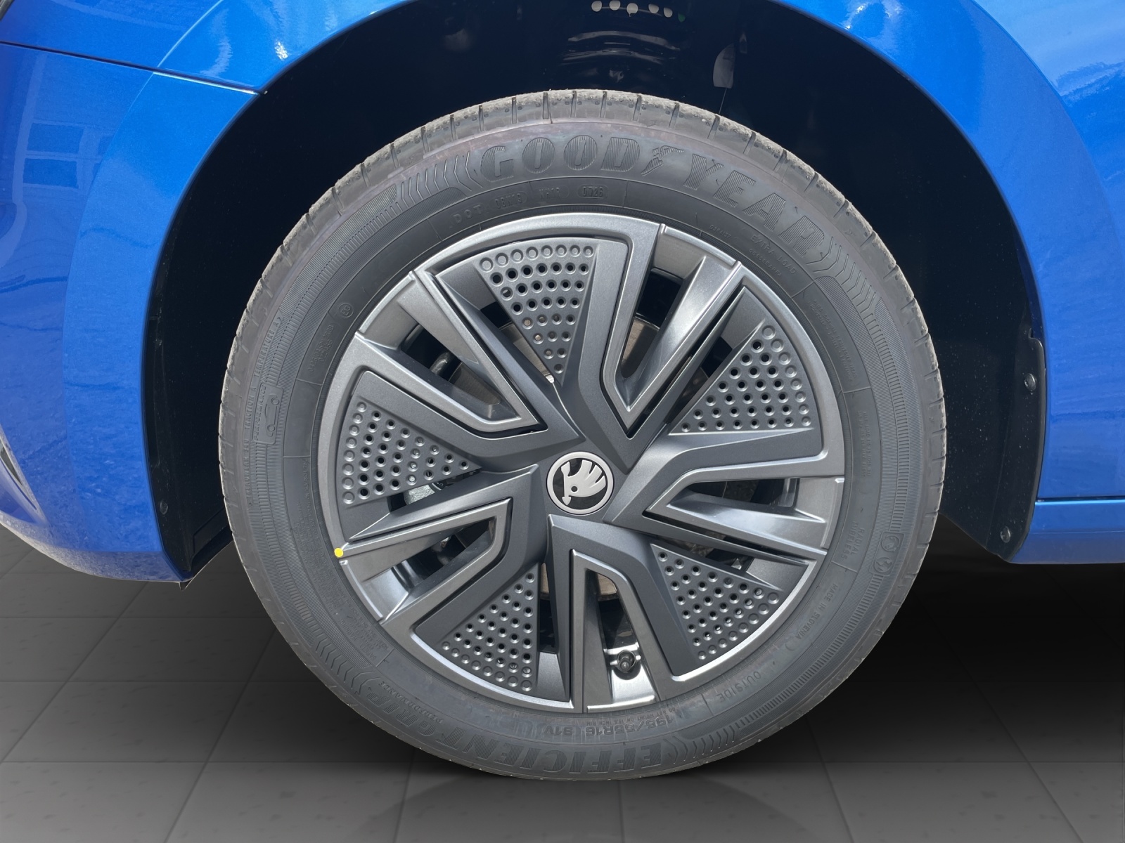 SKODA Fabia 1.0 TSI Dynamic DSG-image-15