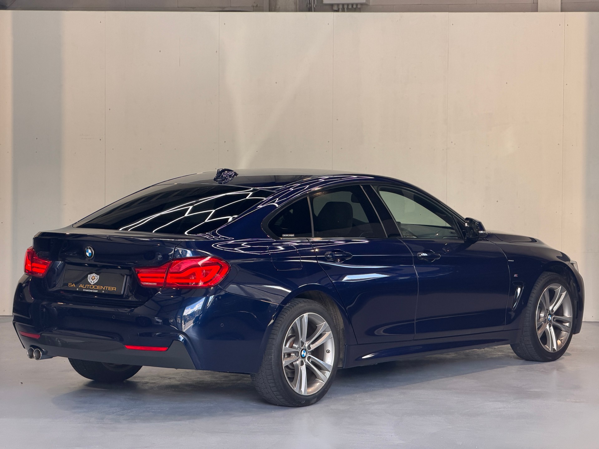 BMW 420d Gran Coupé xDrive M Sport Steptronic-image-5