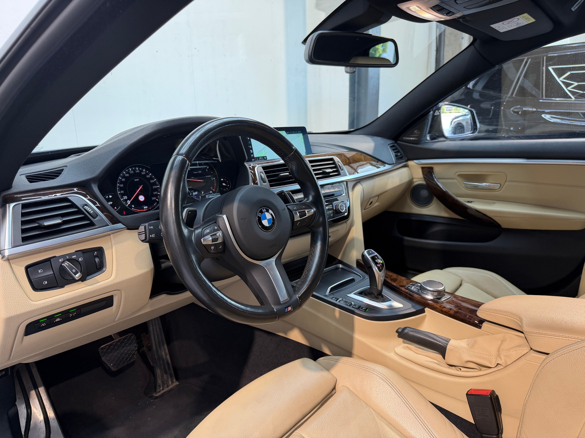 BMW 420d Gran Coupé xDrive M Sport Steptronic-image-8