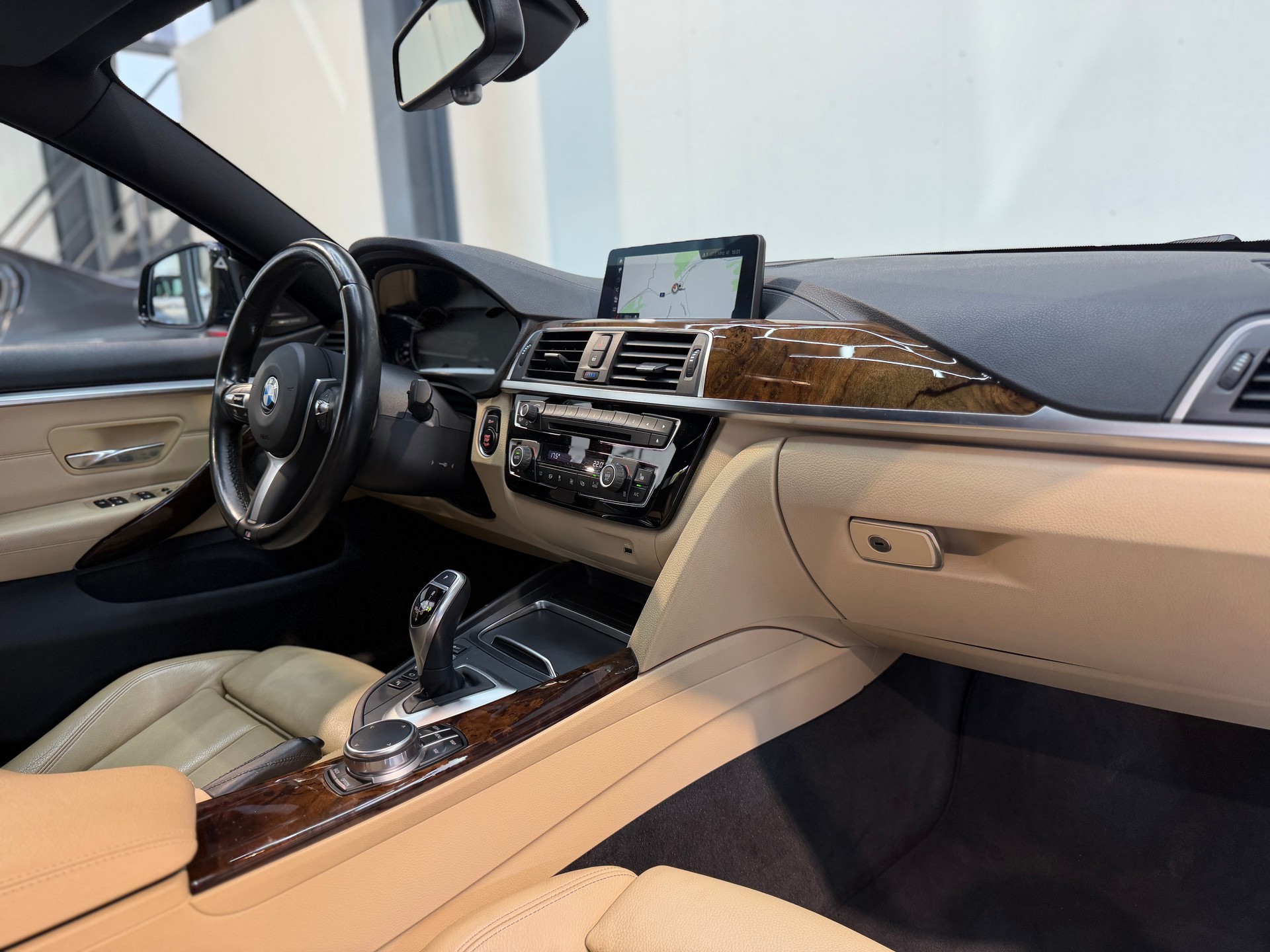 BMW 420d Gran Coupé xDrive M Sport Steptronic-image-9