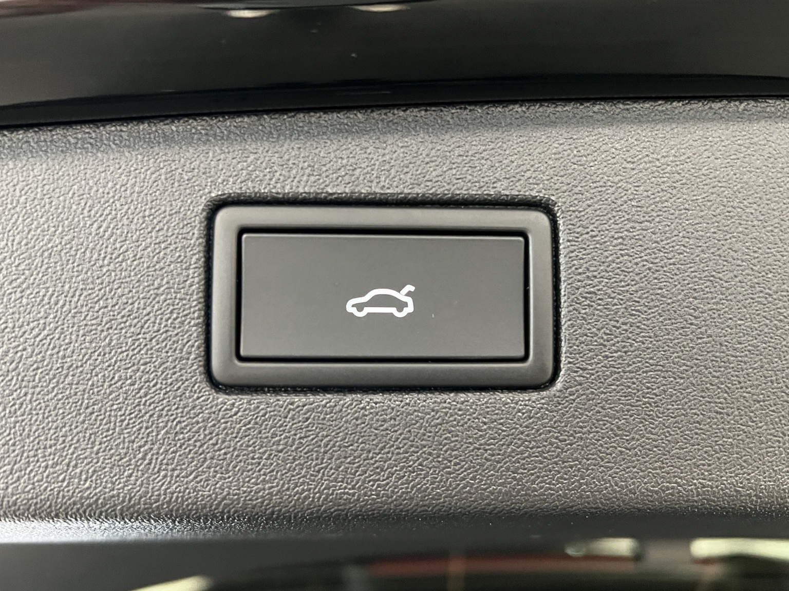VW Tiguan 2.0 TSI DSG R-Line 4Motion-image-14
