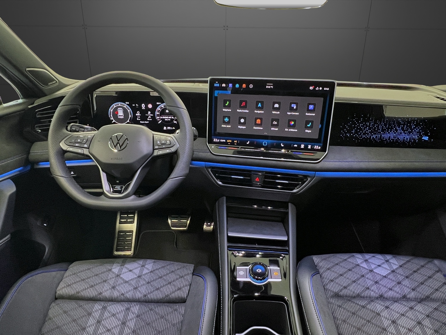 VW Tiguan 2.0 TSI DSG R-Line 4Motion-image-9