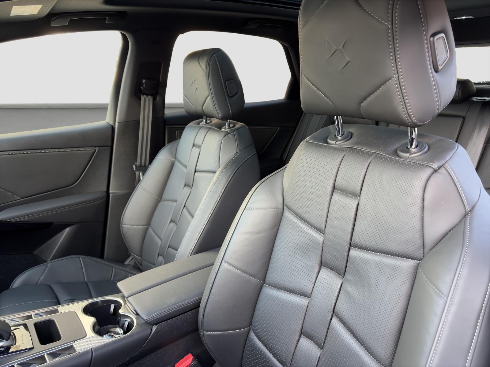 DS AUTOMOBILES 7 1.6 E-Tense Performance Line+ 4x4-image-9