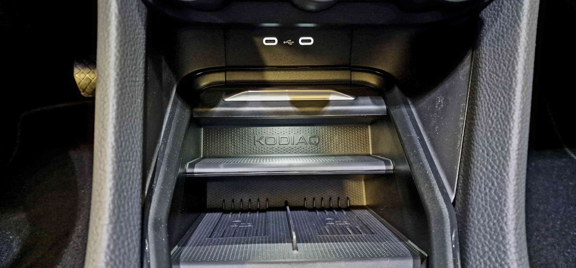SKODA Kodiaq 1.5 TSI PHEV Dynamic-image-13