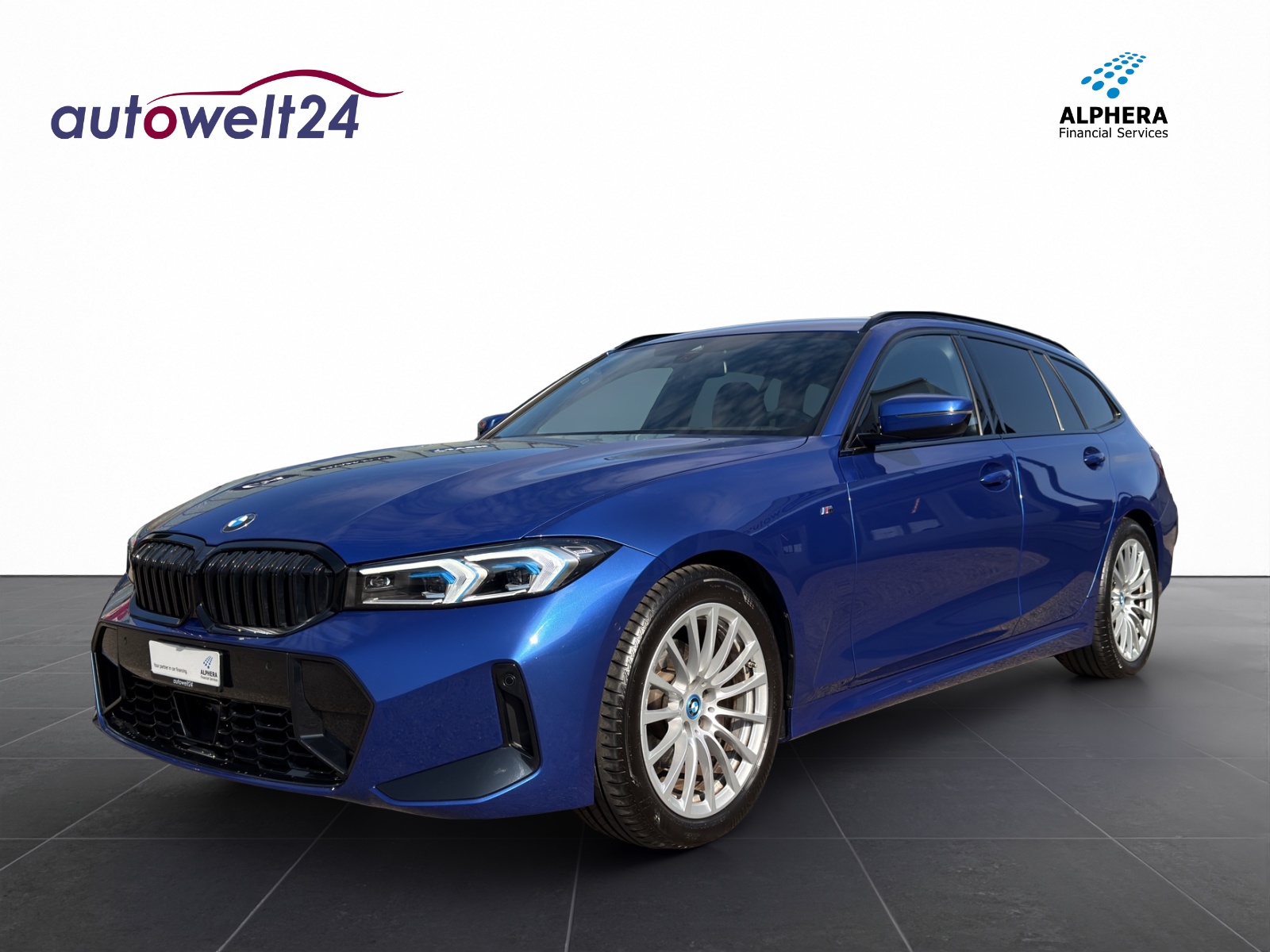 BMW 320d xDrive 48V Touring Steptronic M Sport-image-0