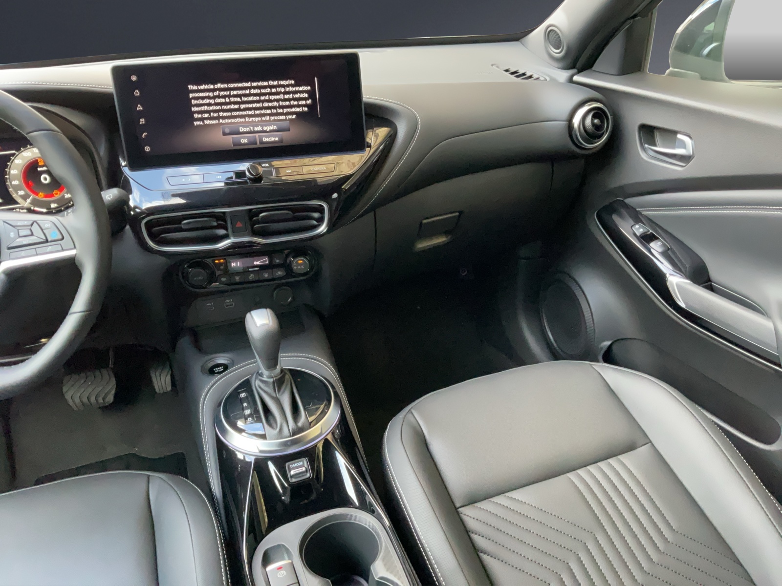 NISSAN Juke 1.6 FHEV Tekna-image-10