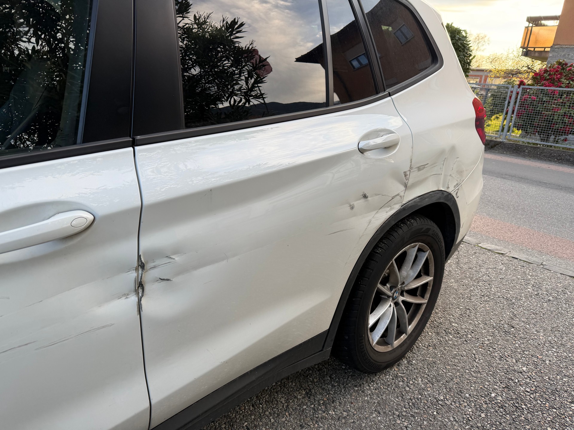 BMW X3 xDrive 20d Luxury Line Steptronic-image-15