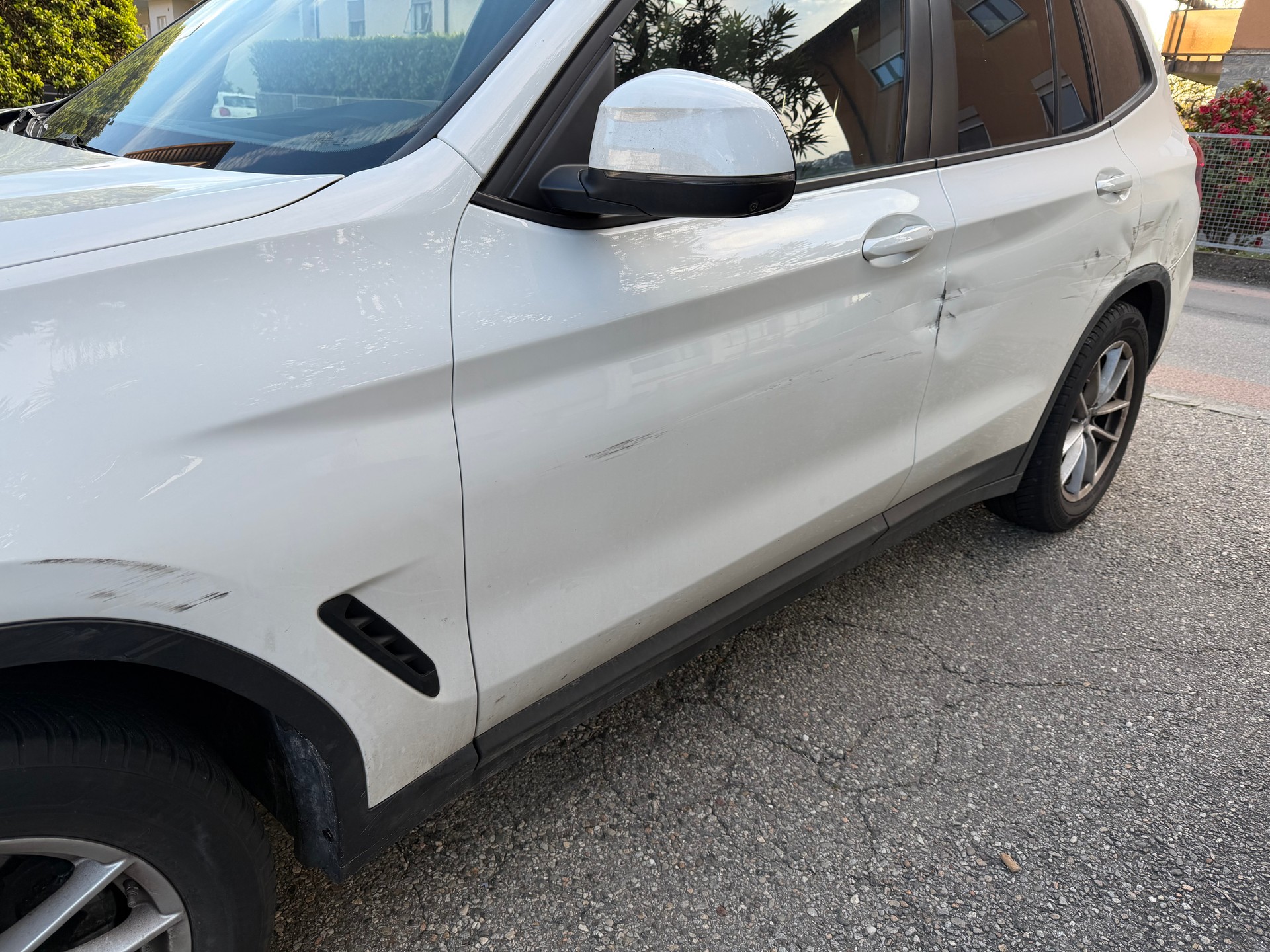 BMW X3 xDrive 20d Luxury Line Steptronic-image-14