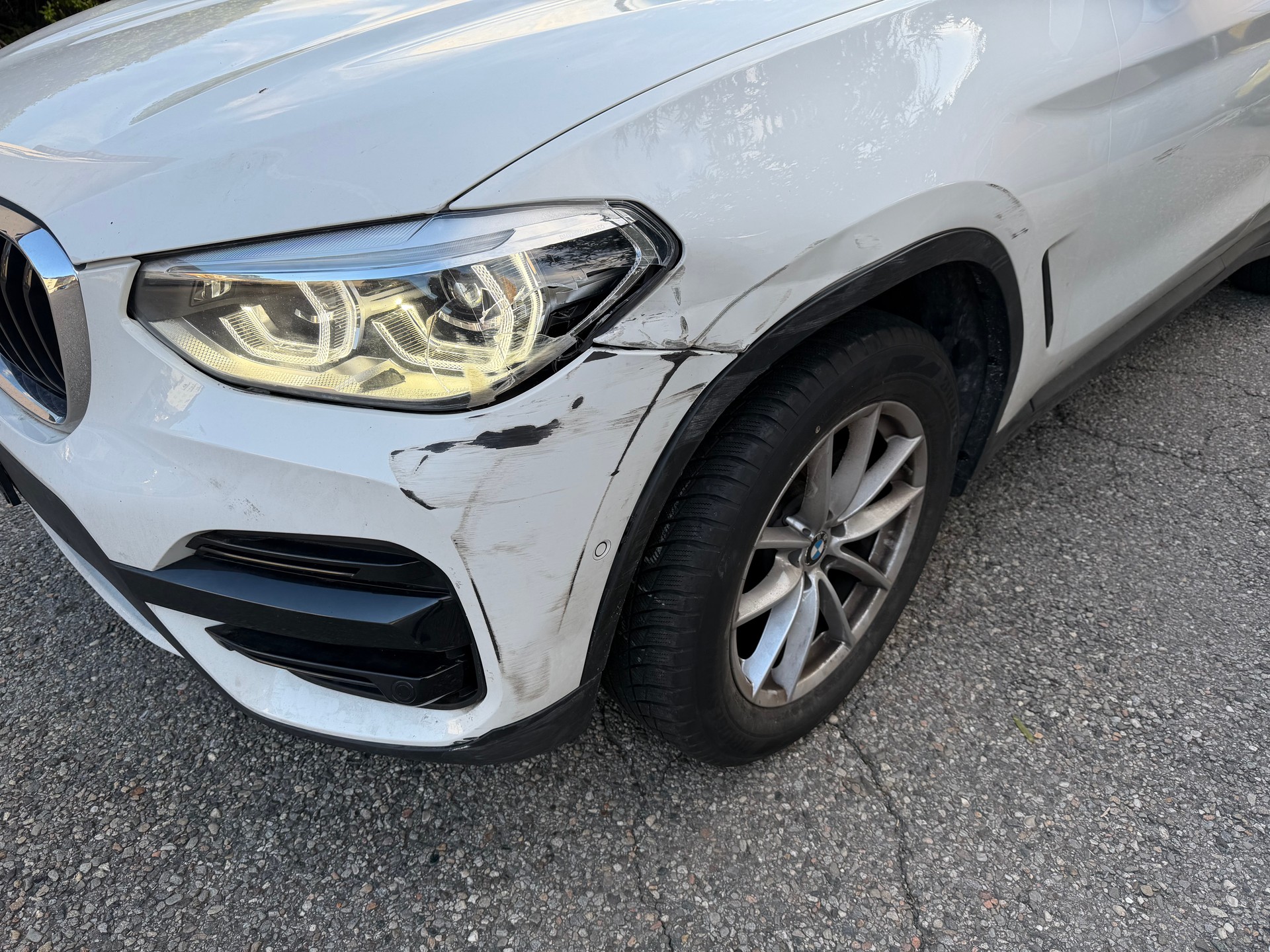 BMW X3 xDrive 20d Luxury Line Steptronic-image-13
