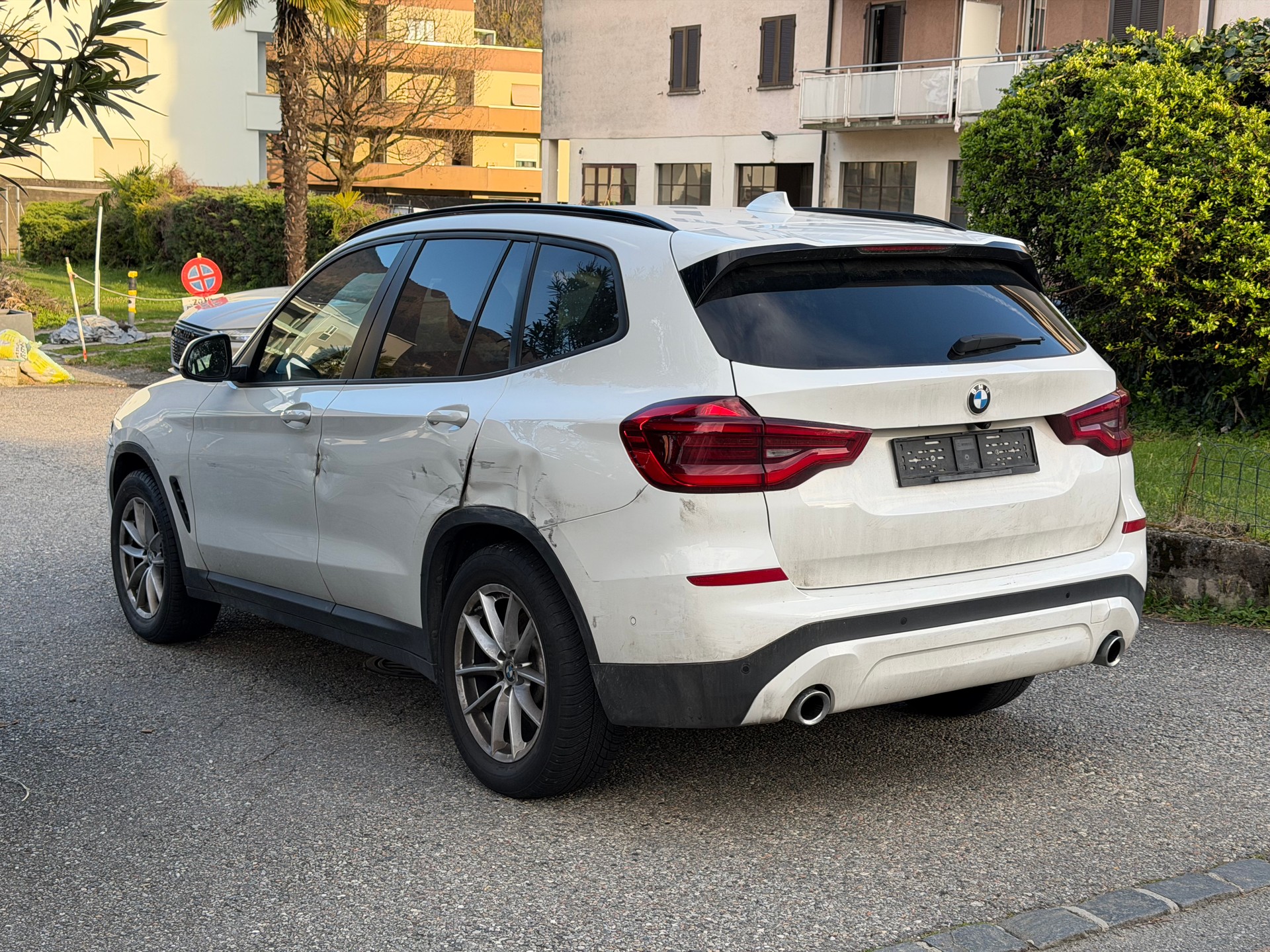 BMW X3 xDrive 20d Luxury Line Steptronic-image-1
