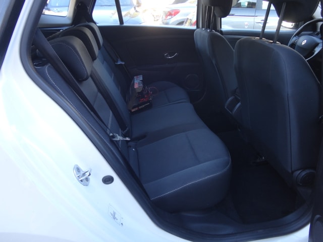 RENAULT Mégane Grandtour 1.5 dCi Expression EDC-image-5
