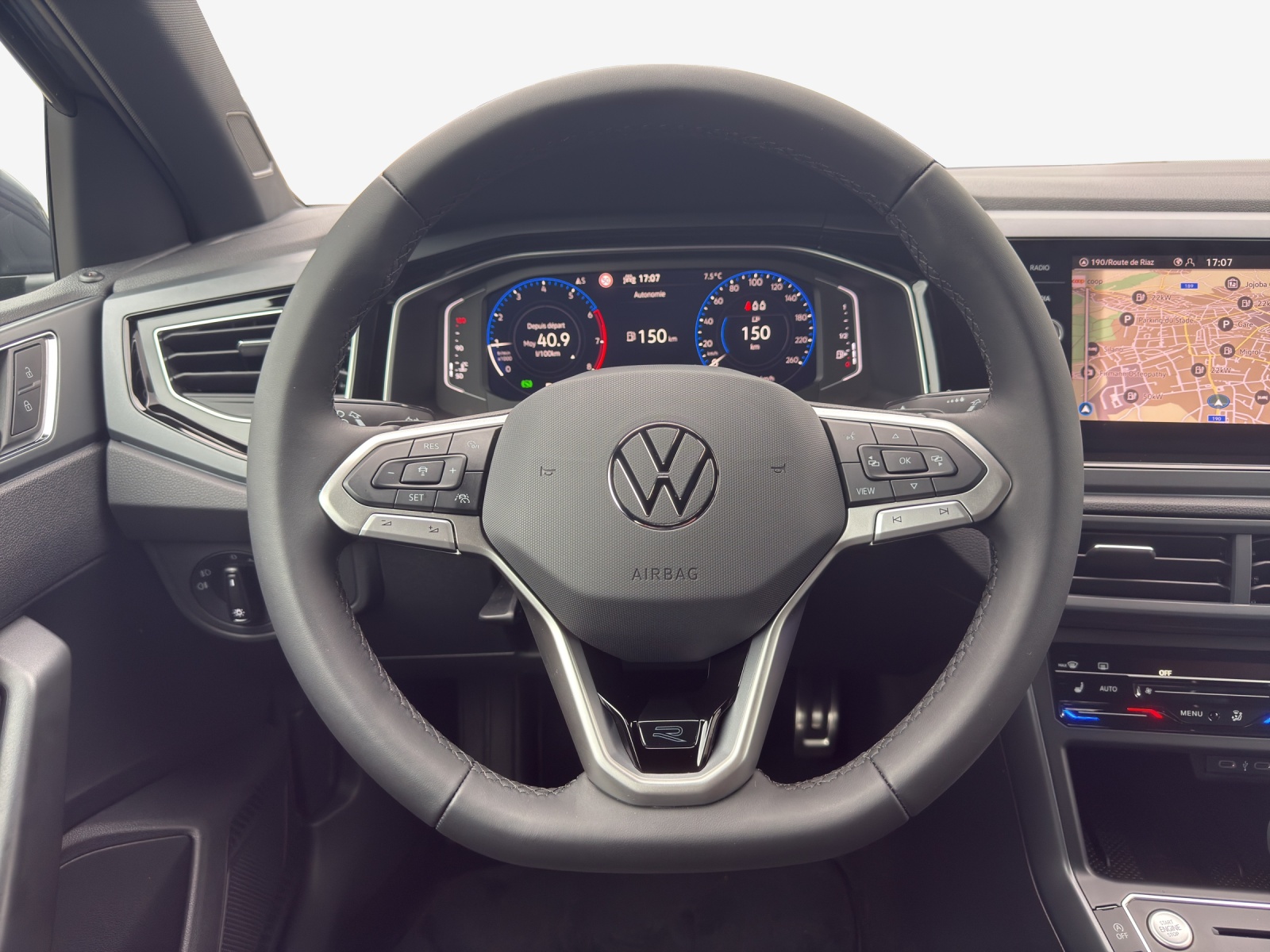 VW Polo 1.0 TSI R-Line DSG-image-9