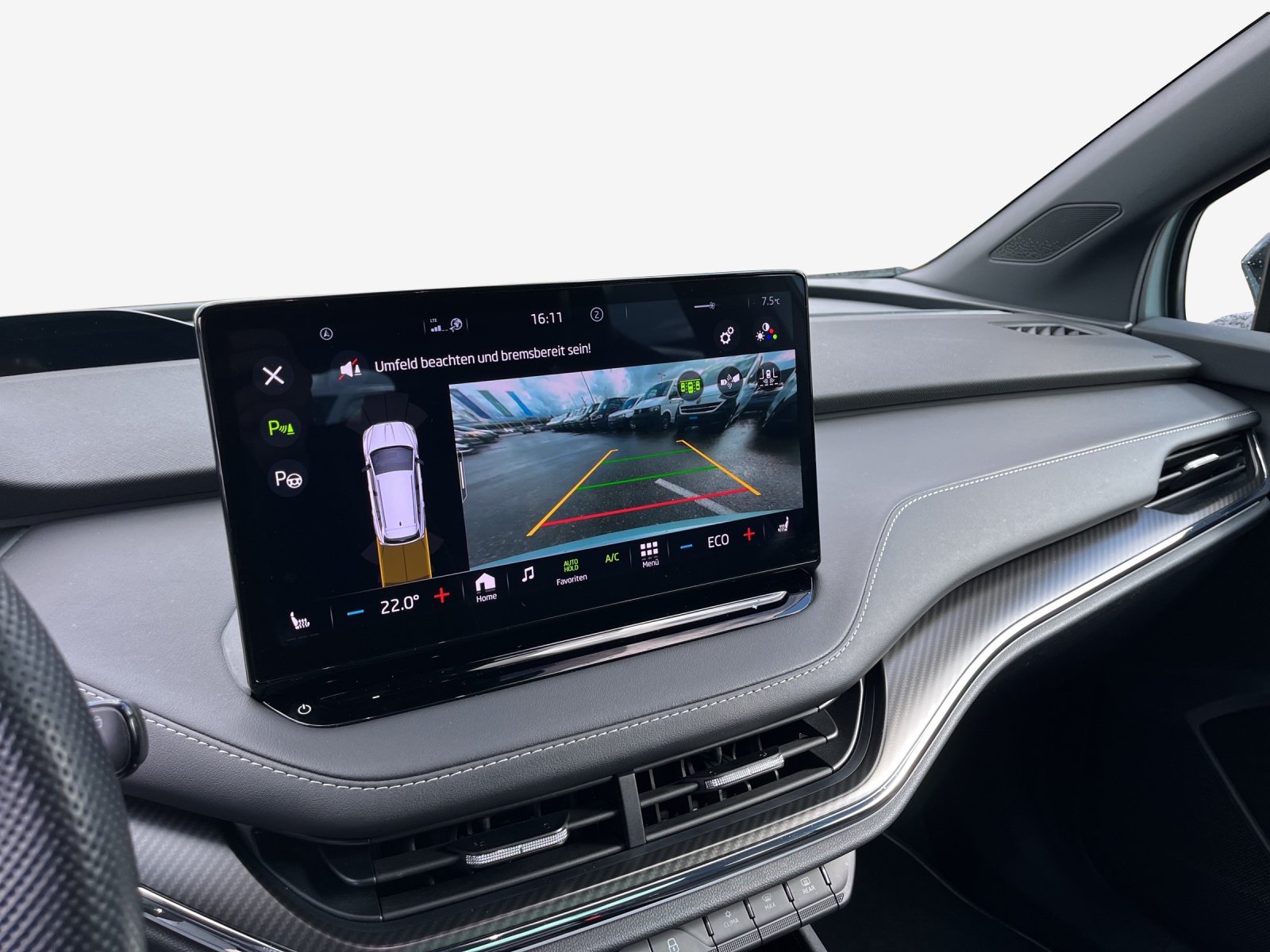 SKODA Enyaq iV 80x SportLine-image-16