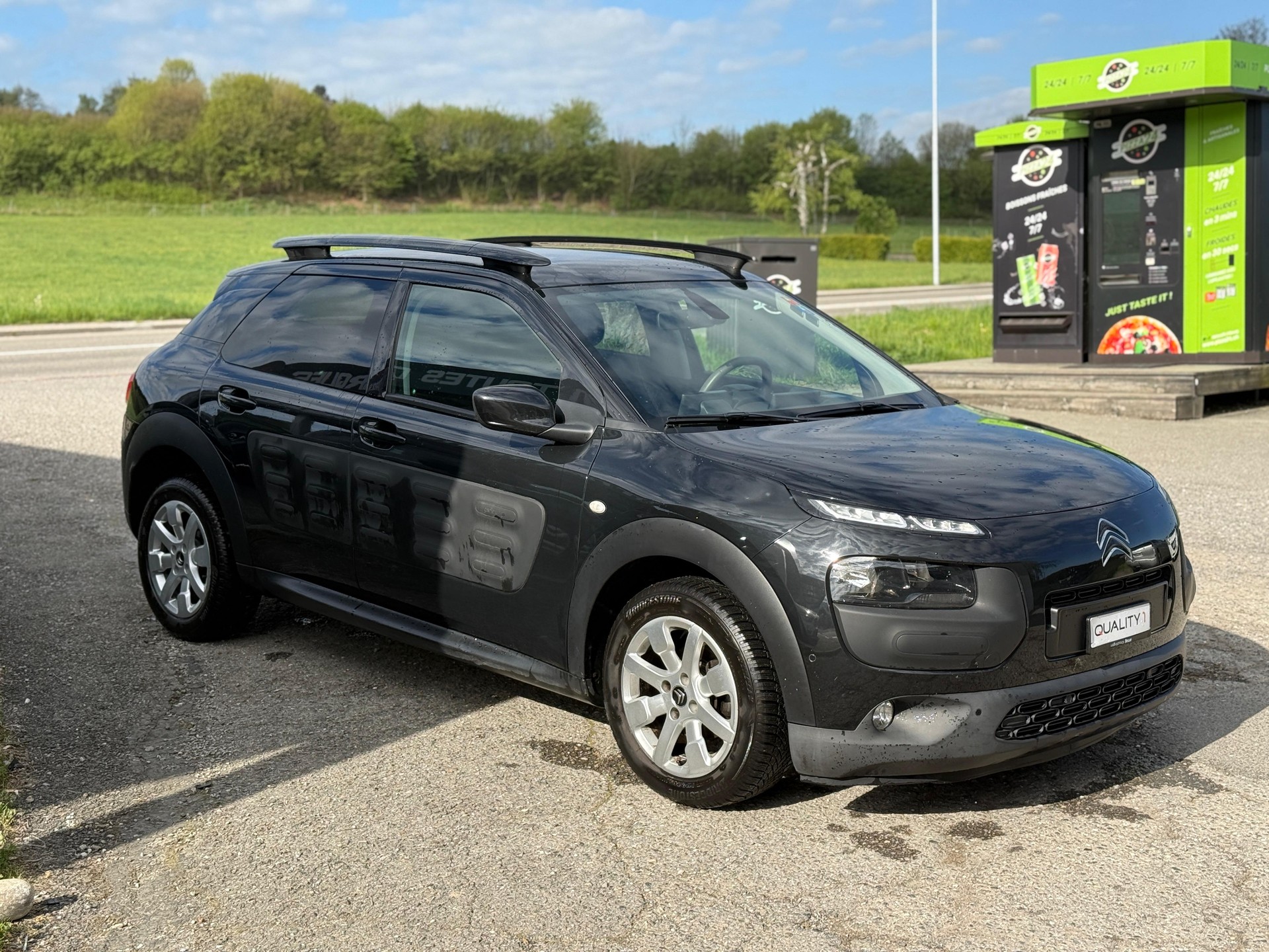 CITROEN C4 Cactus 1.2 e-VTi Shine Edition ETG-image-3