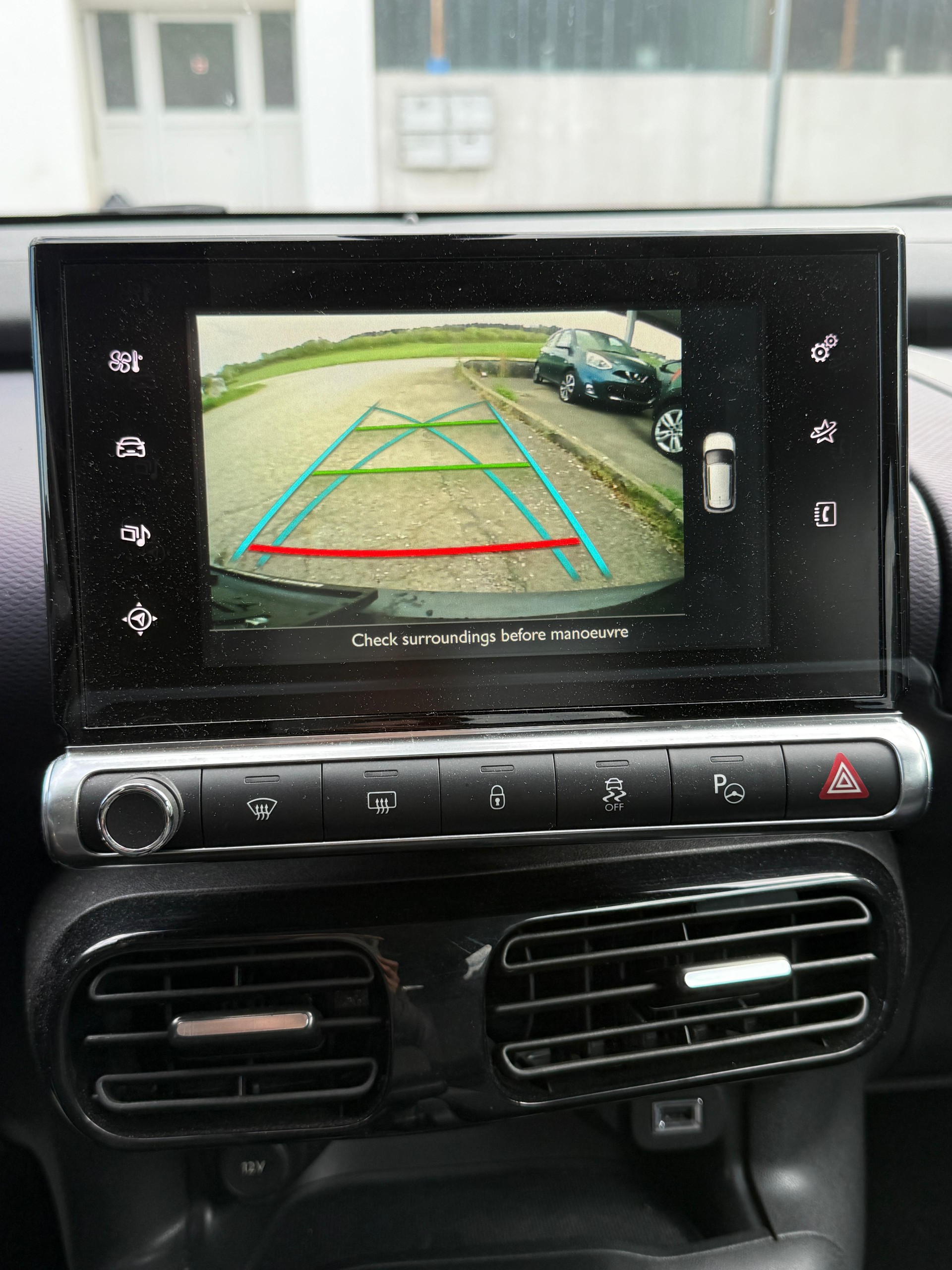 CITROEN C4 Cactus 1.2 e-VTi Shine Edition ETG-image-8
