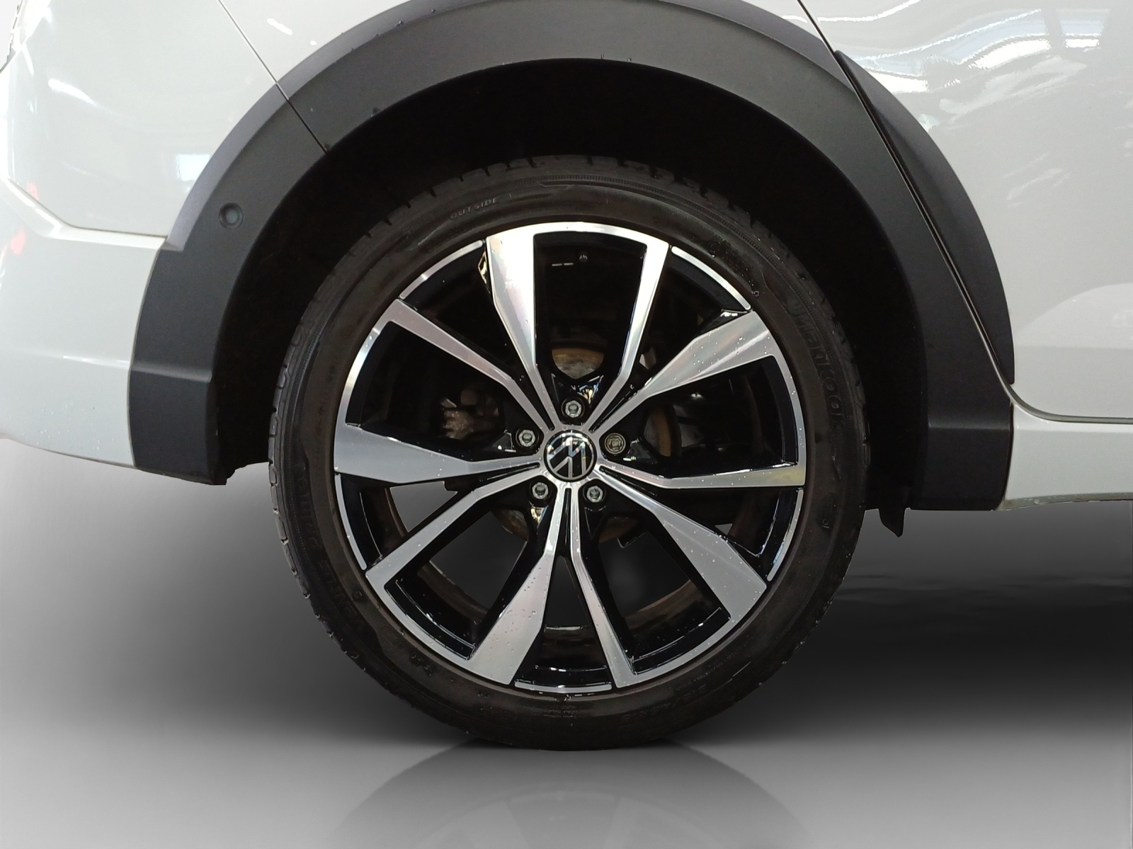 VW Taigo 1.5 TSI R-Line DSG-image-15