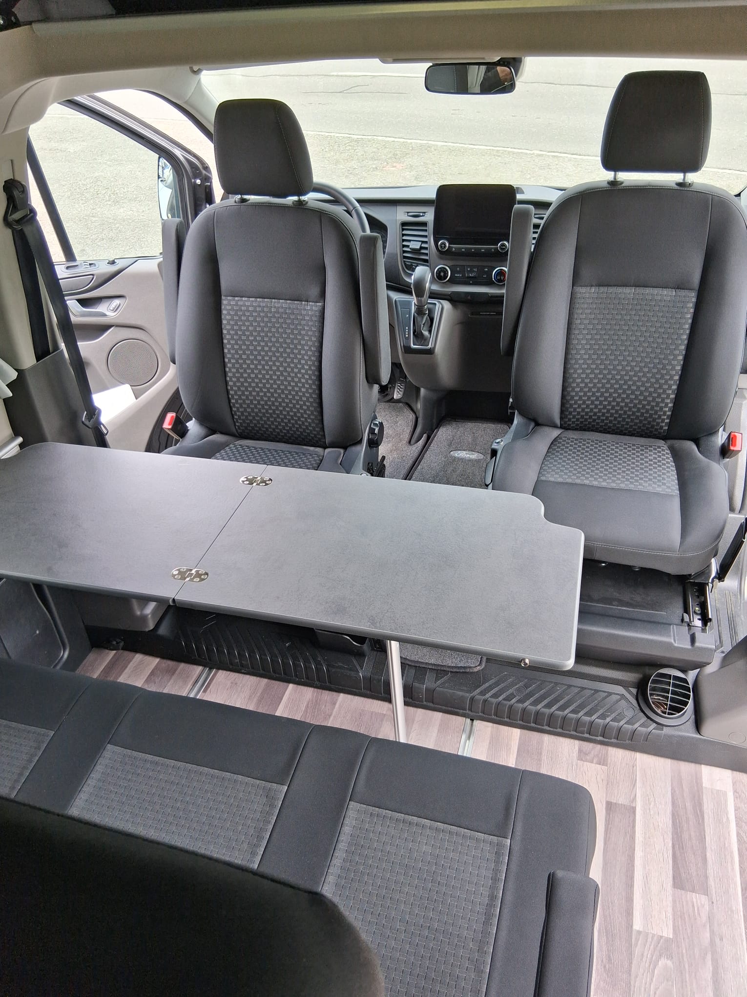 FORD Nugget Wohnmobil 5.Plätzer-image-9